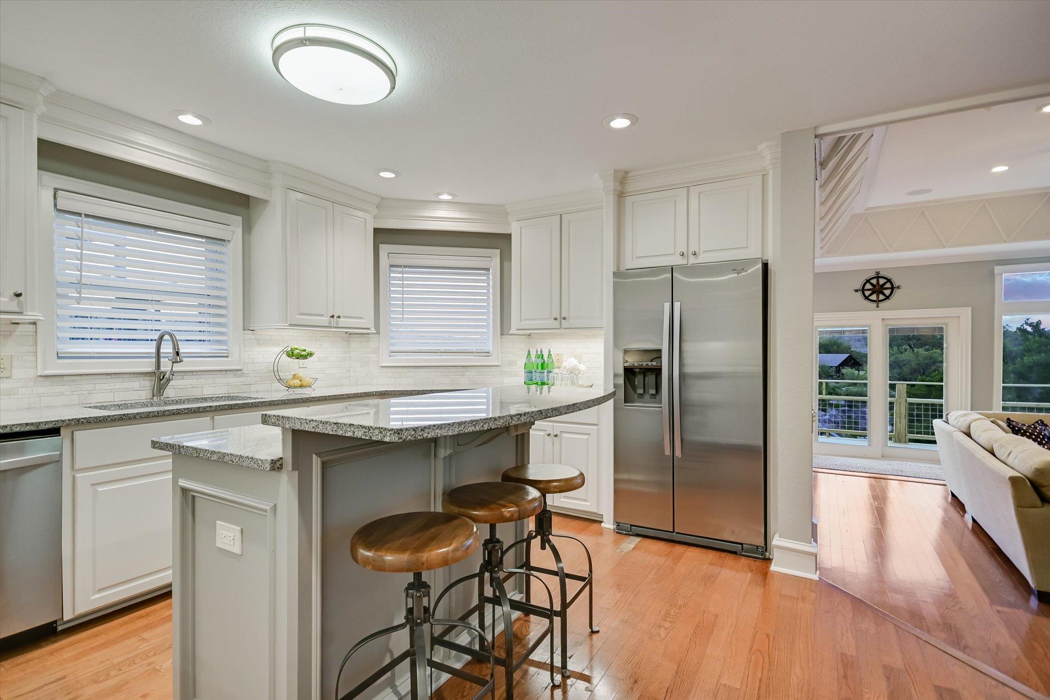 22514 Felicia Dr, Spicewood, TX 78669