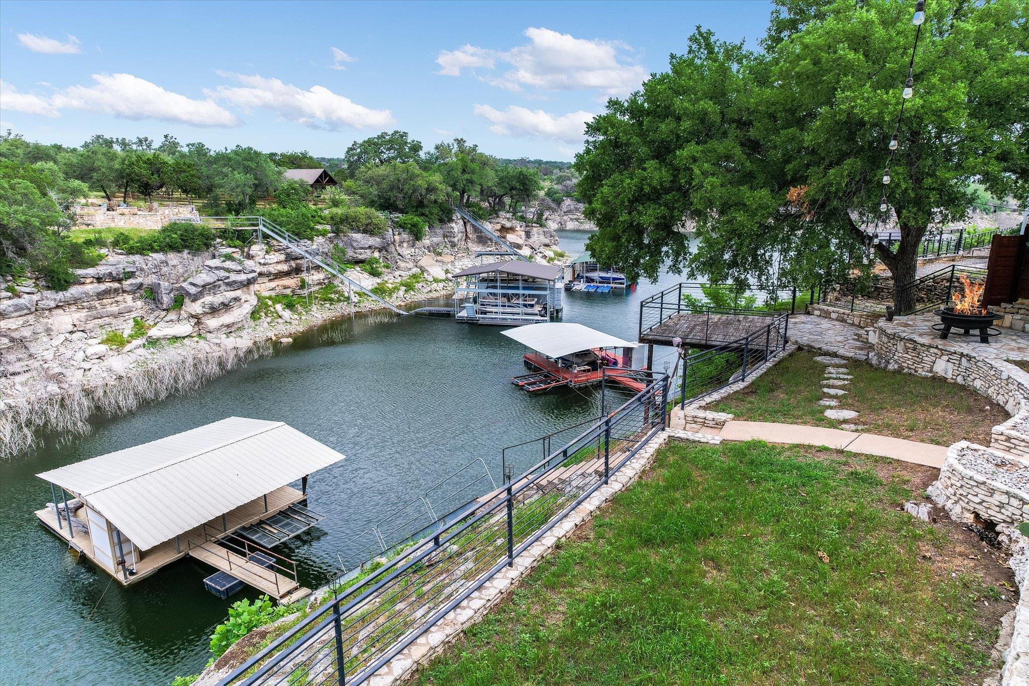 22514 Felicia Dr, Spicewood, TX 78669