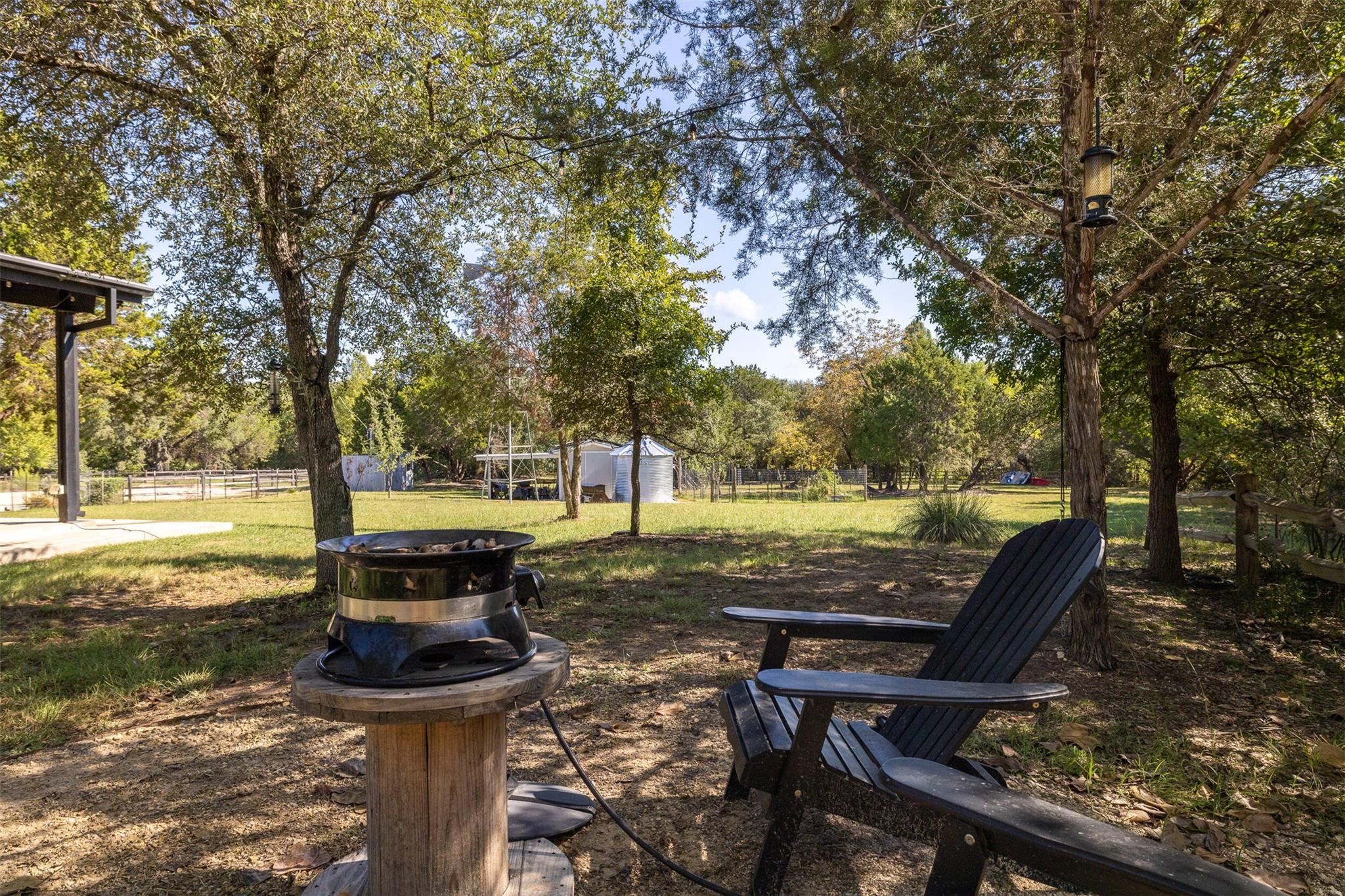 10501 Lake Park Dr, Dripping Springs, TX 78620
