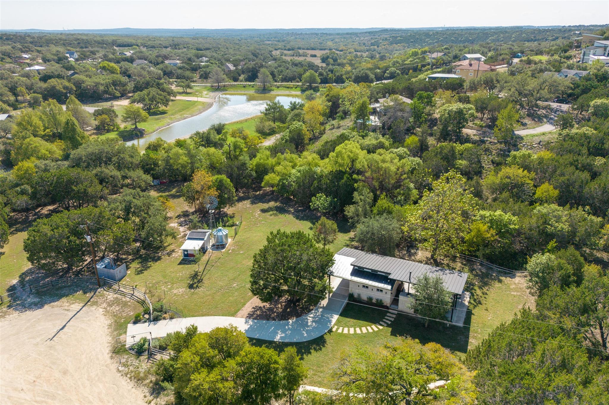 10501 Lake Park Dr, Dripping Springs, TX 78620