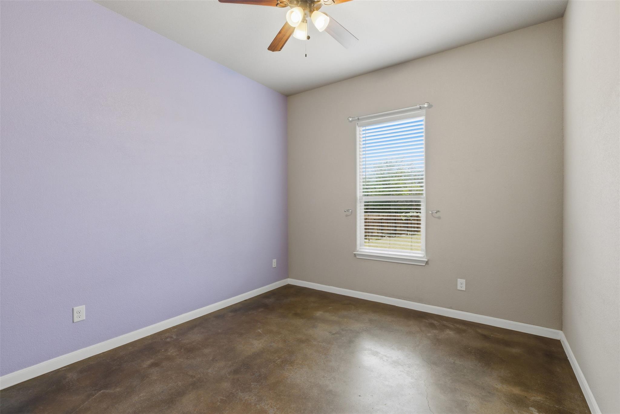 182 Waipahoehoe Dr, Bastrop, TX 78602