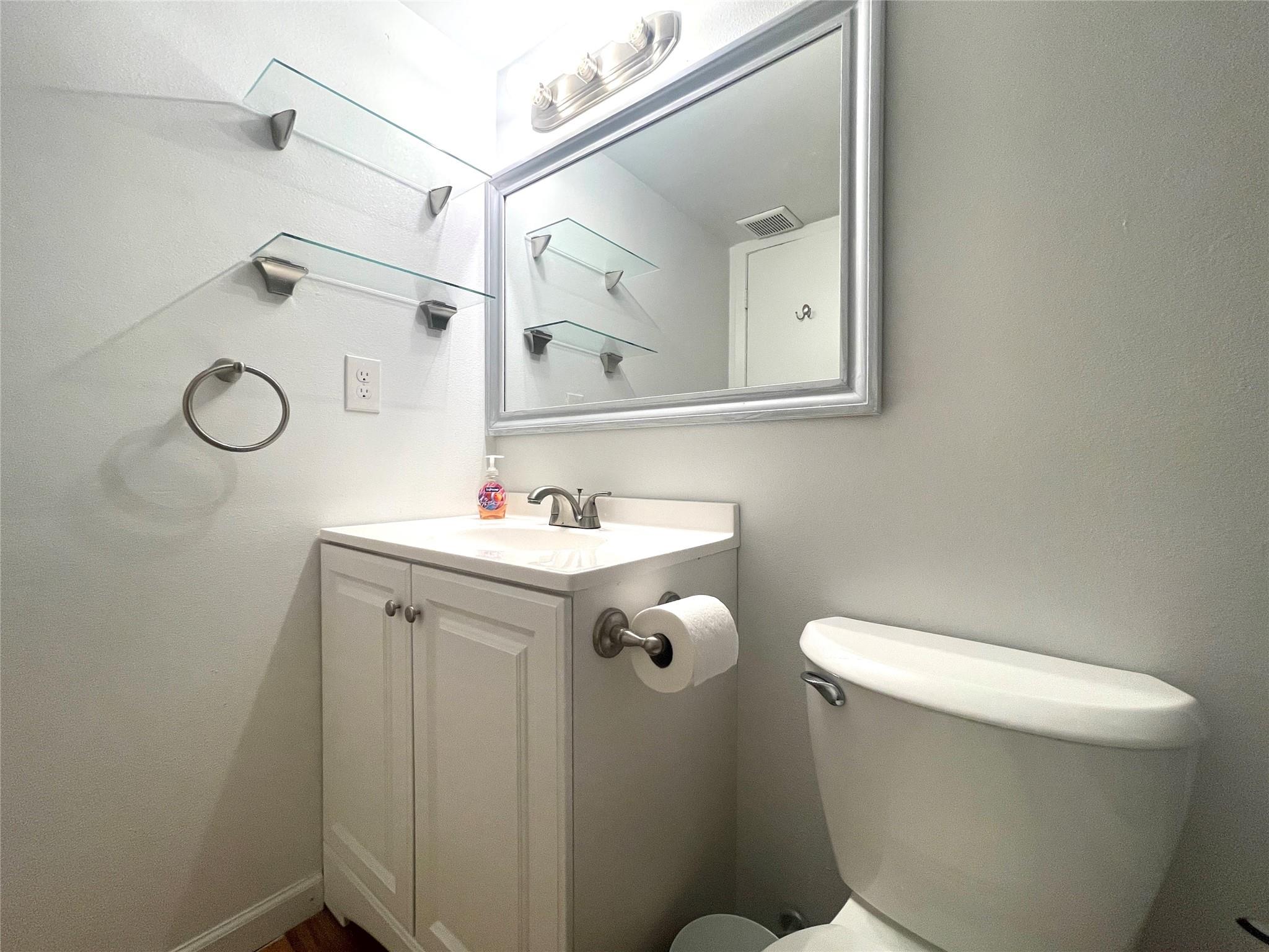 2207 Leon St # 309, Austin, TX 78705