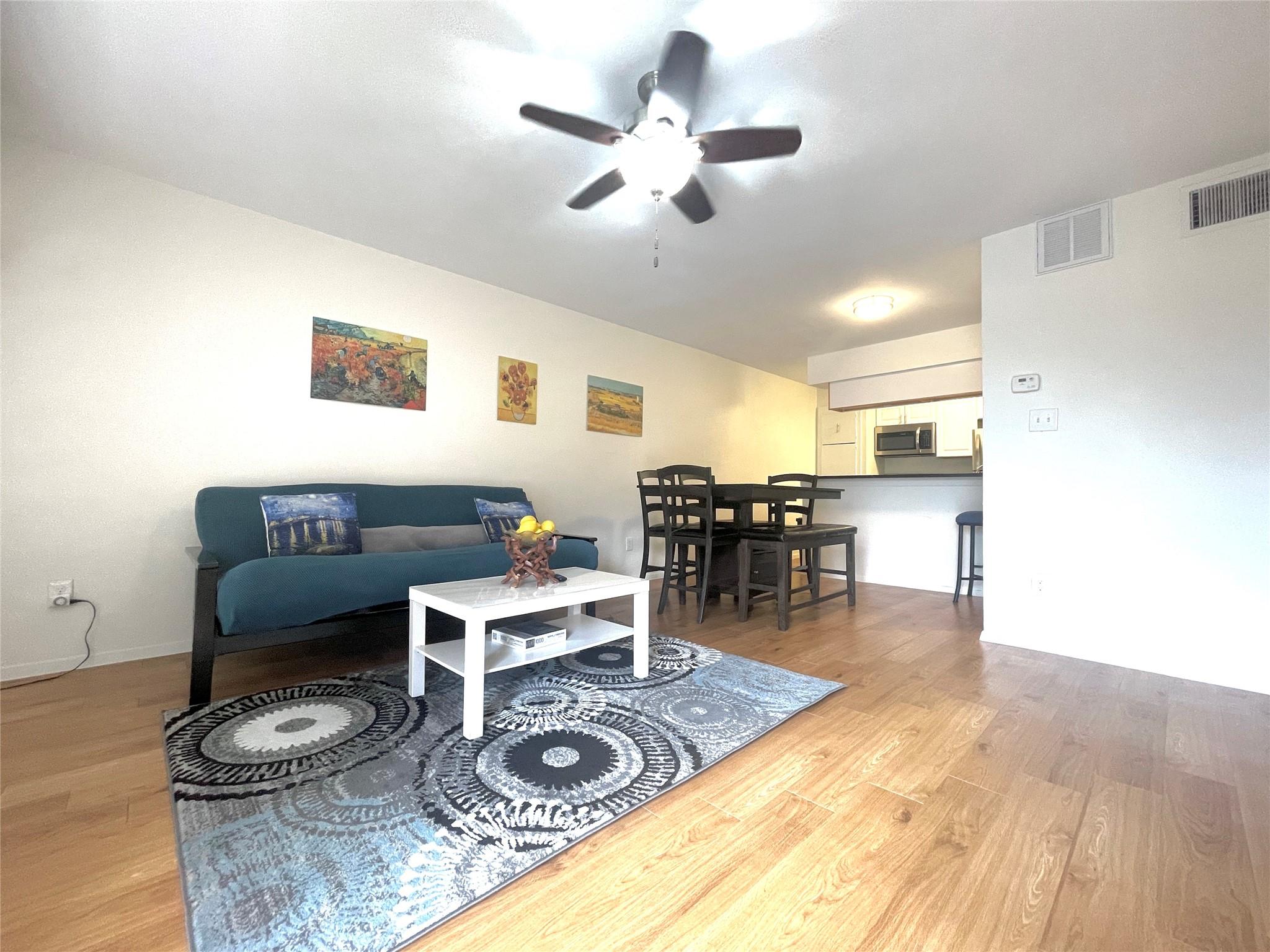 2207 Leon St # 309, Austin, TX 78705