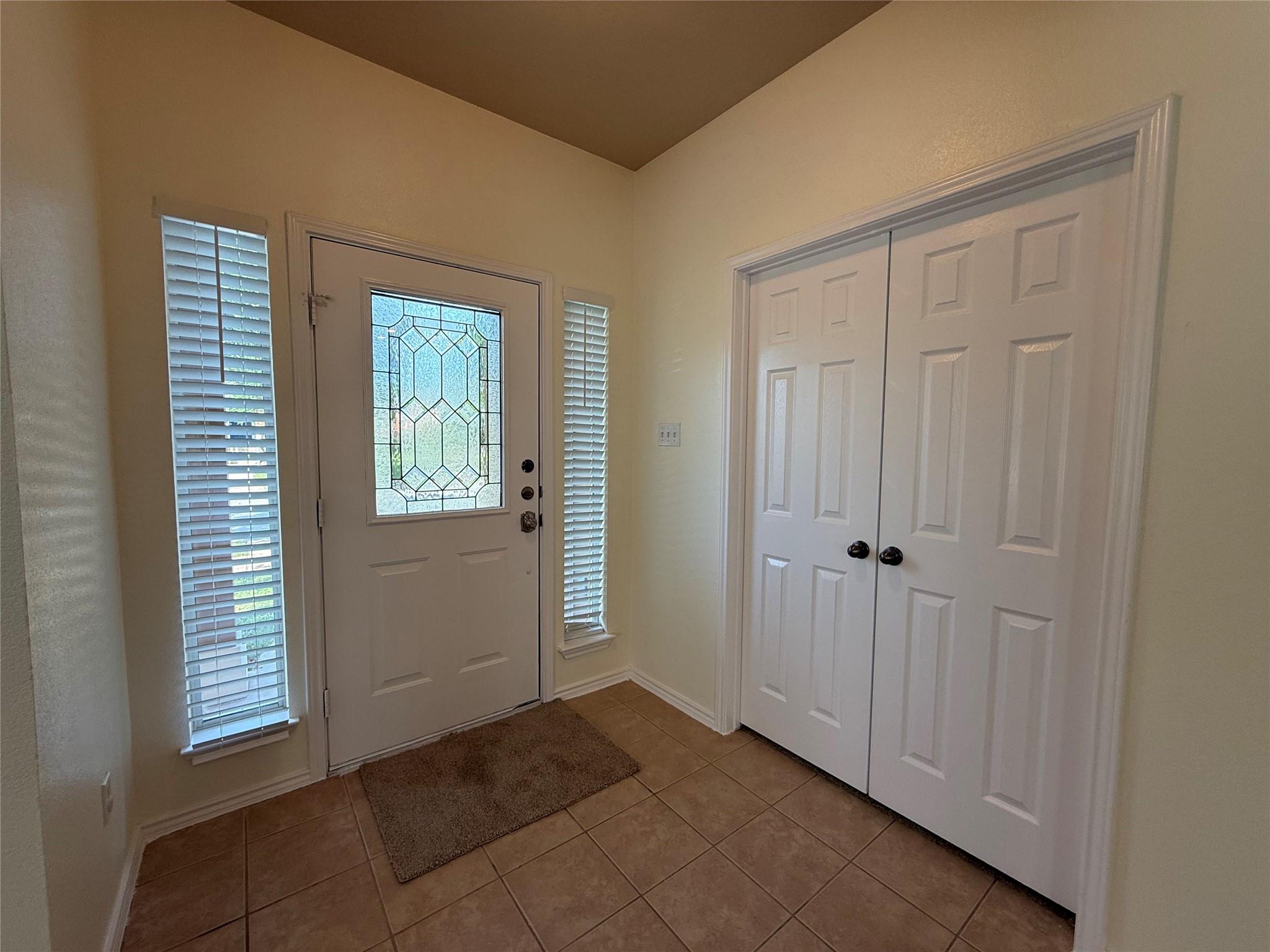 104 Lava Bed Dr, Pflugerville, TX 78660