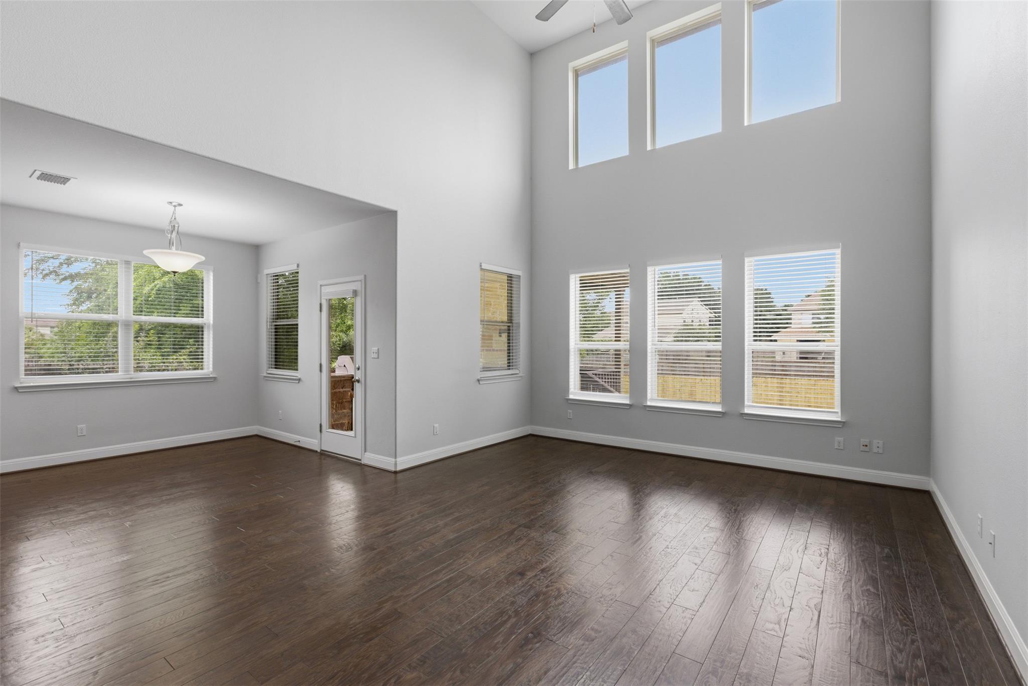 1017 Fred Couples Ct, Round Rock, TX 78664