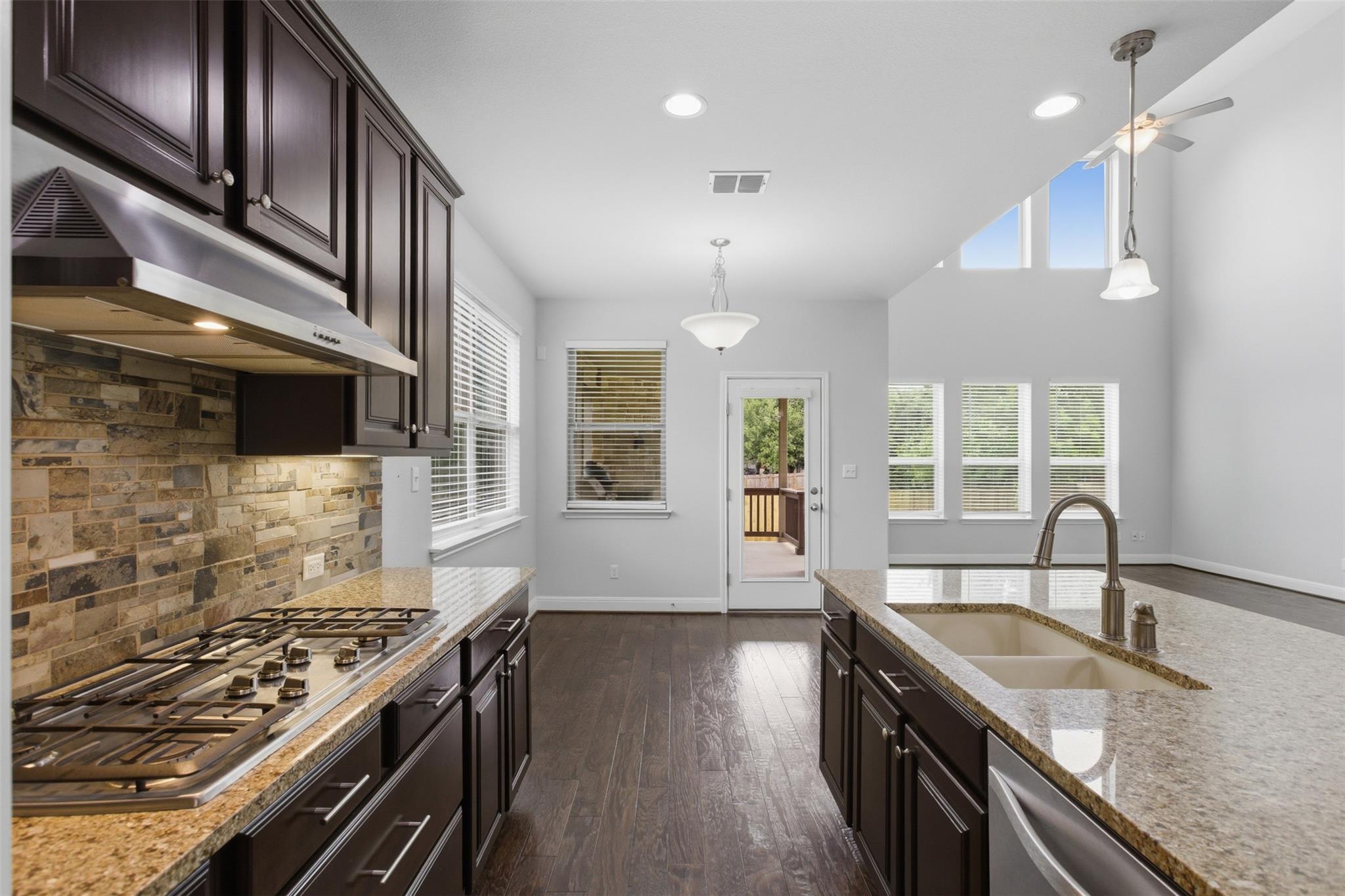 1017 Fred Couples Ct, Round Rock, TX 78664