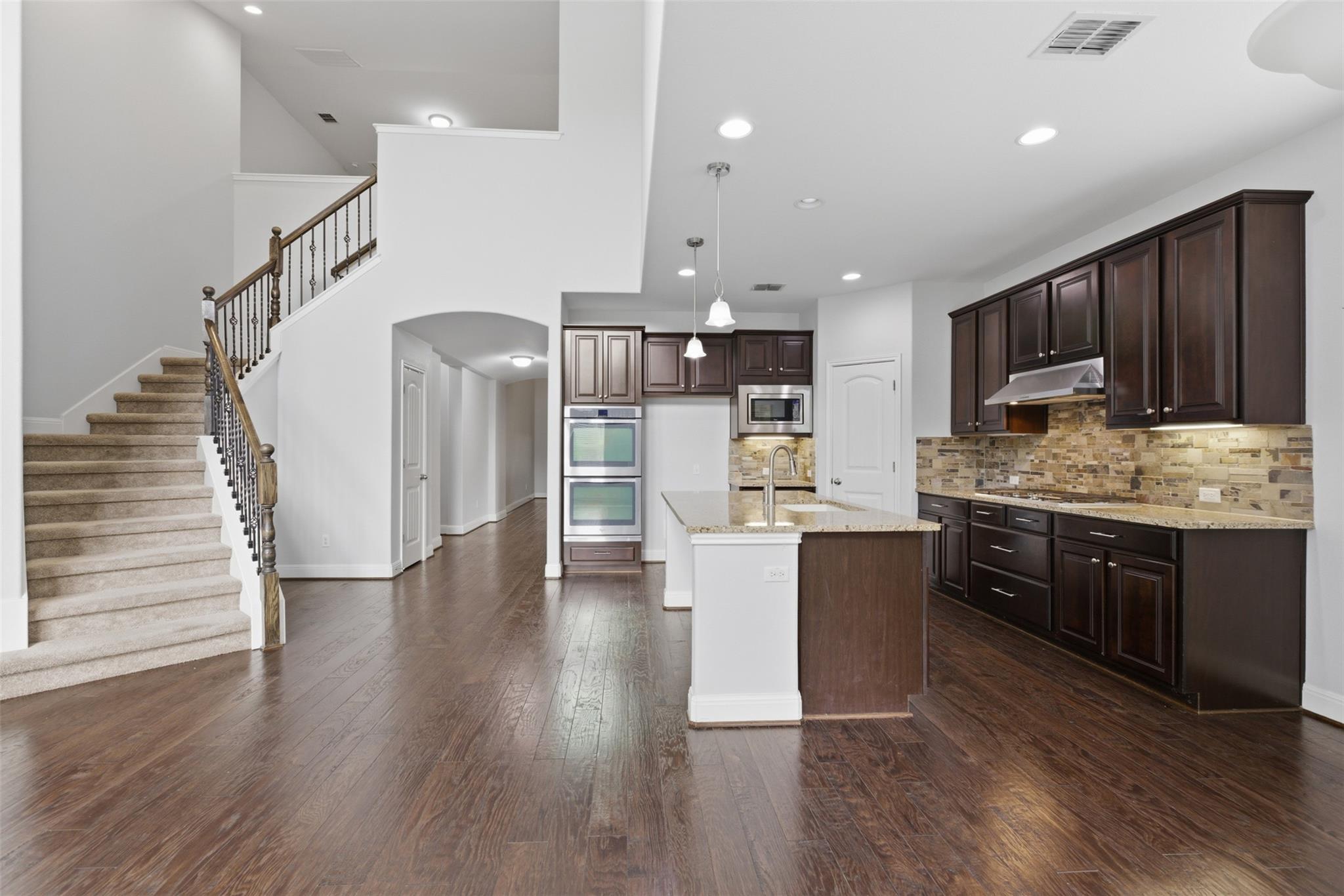 1017 Fred Couples Ct, Round Rock, TX 78664