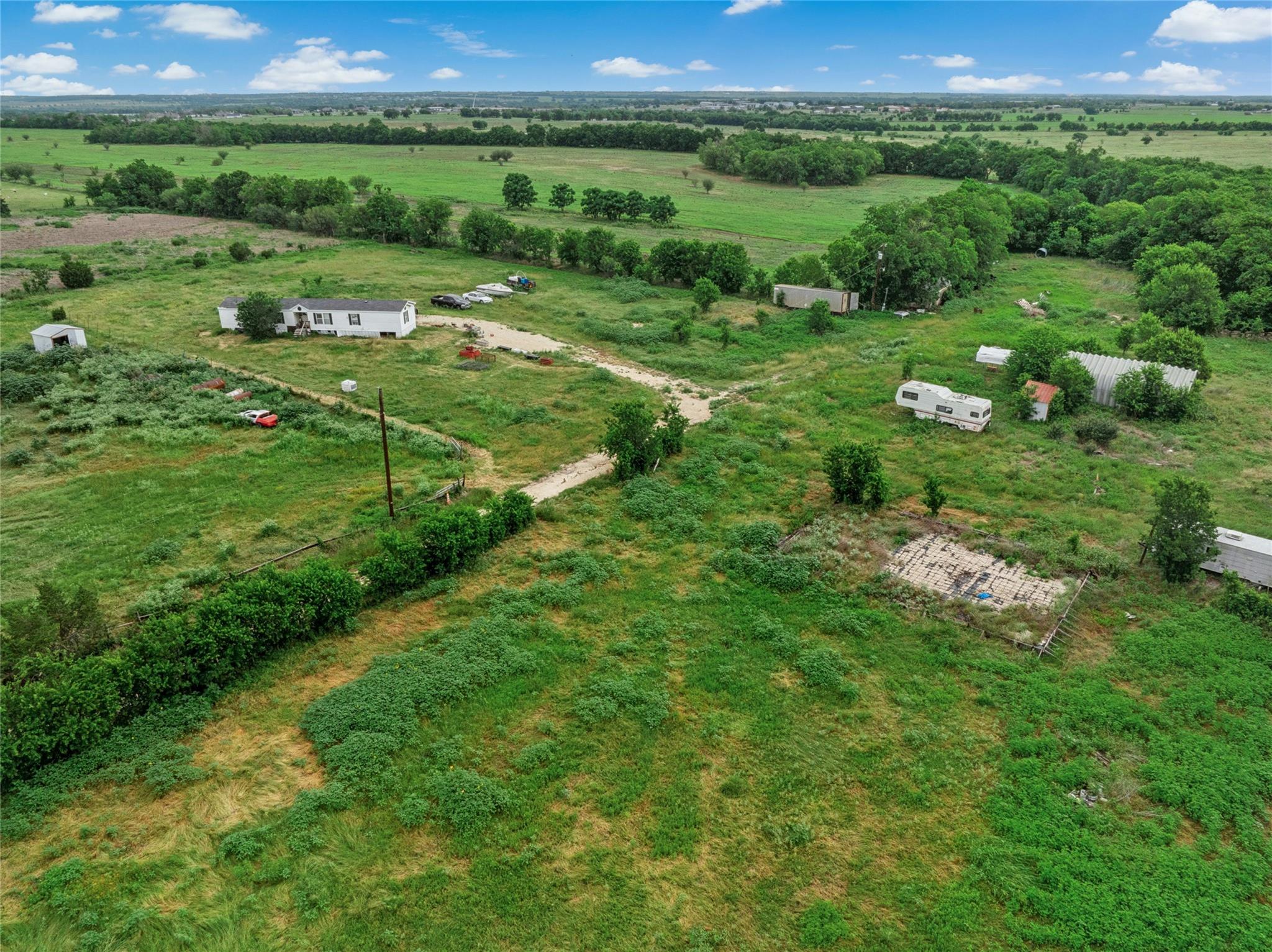 2655 County Road 130, Hutto, TX 78634