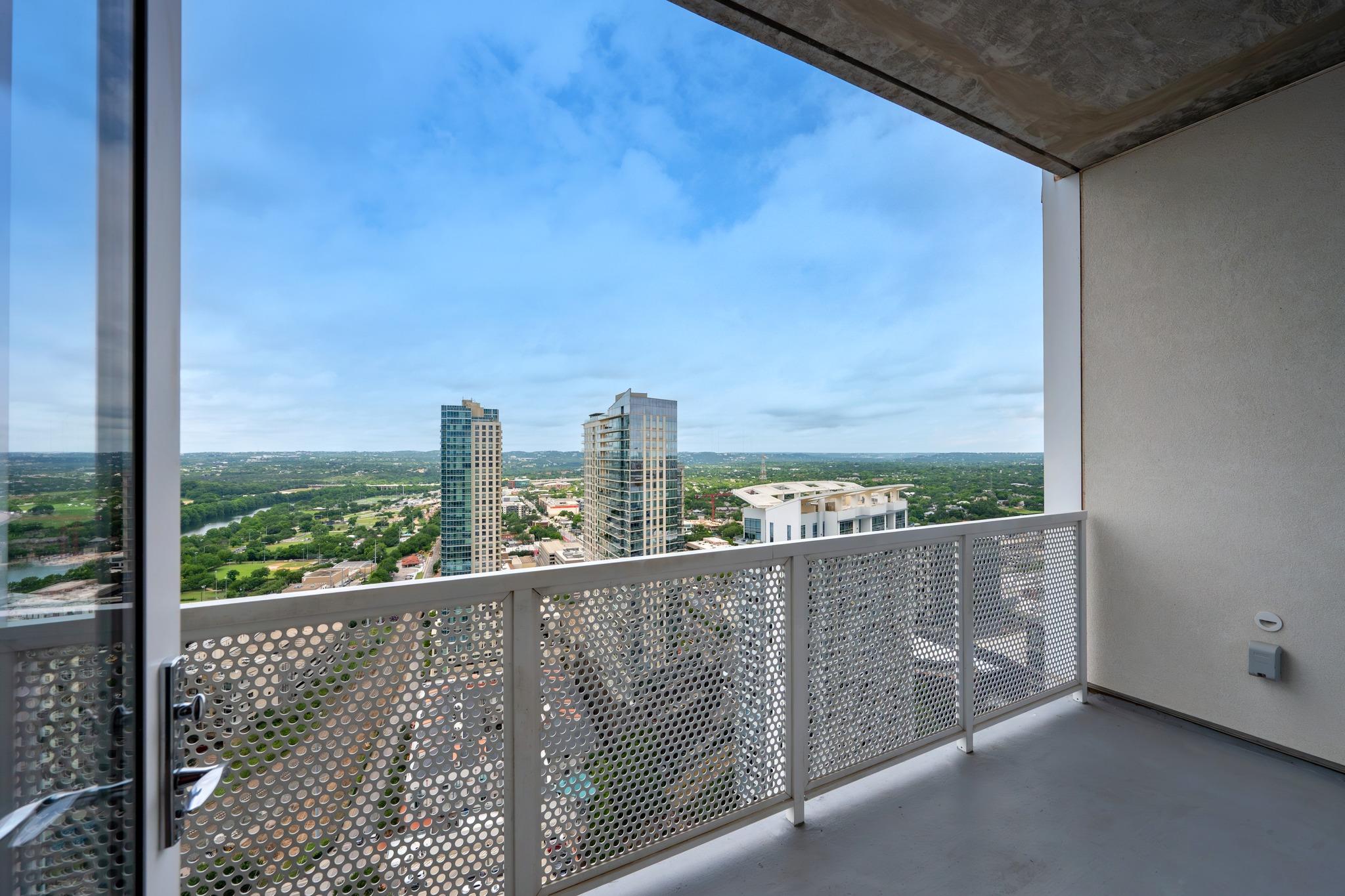 301 West Ave # 3208, Austin, TX 78701