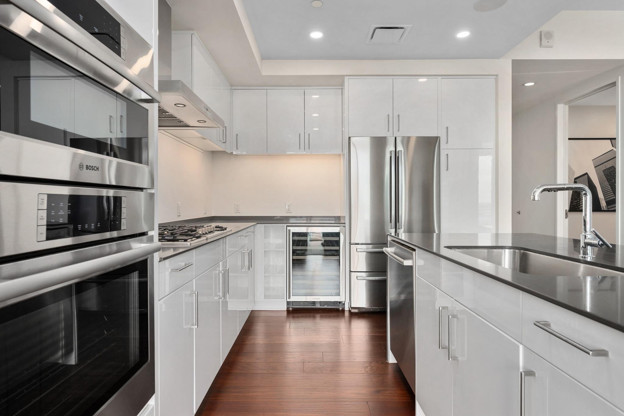 301 West Ave # 3208, Austin, TX 78701