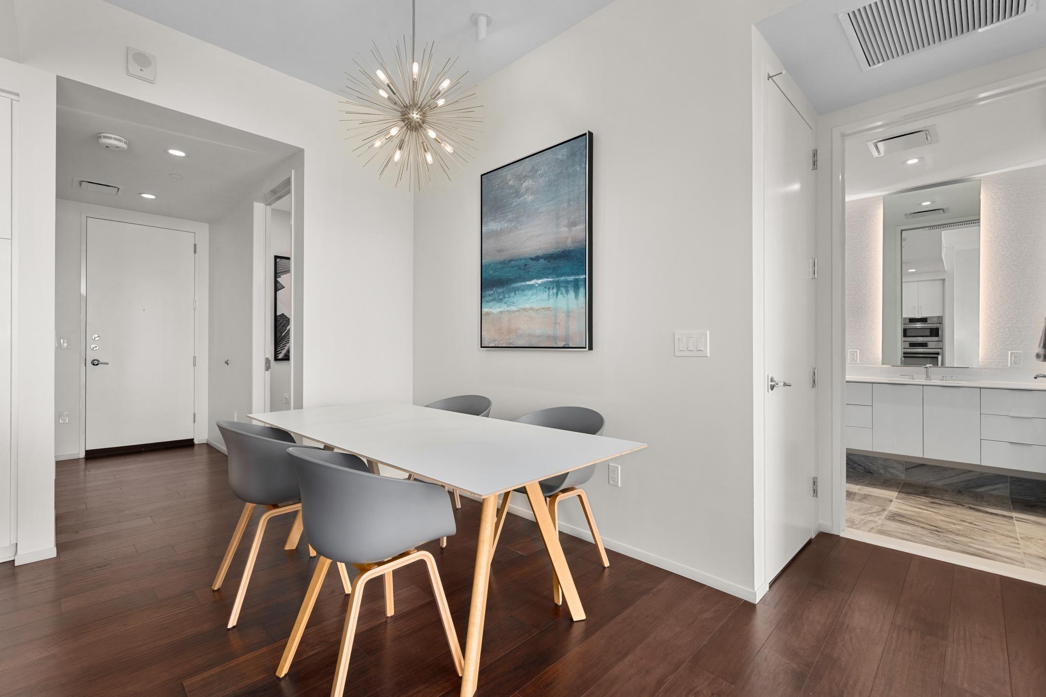 301 West Ave # 3208, Austin, TX 78701