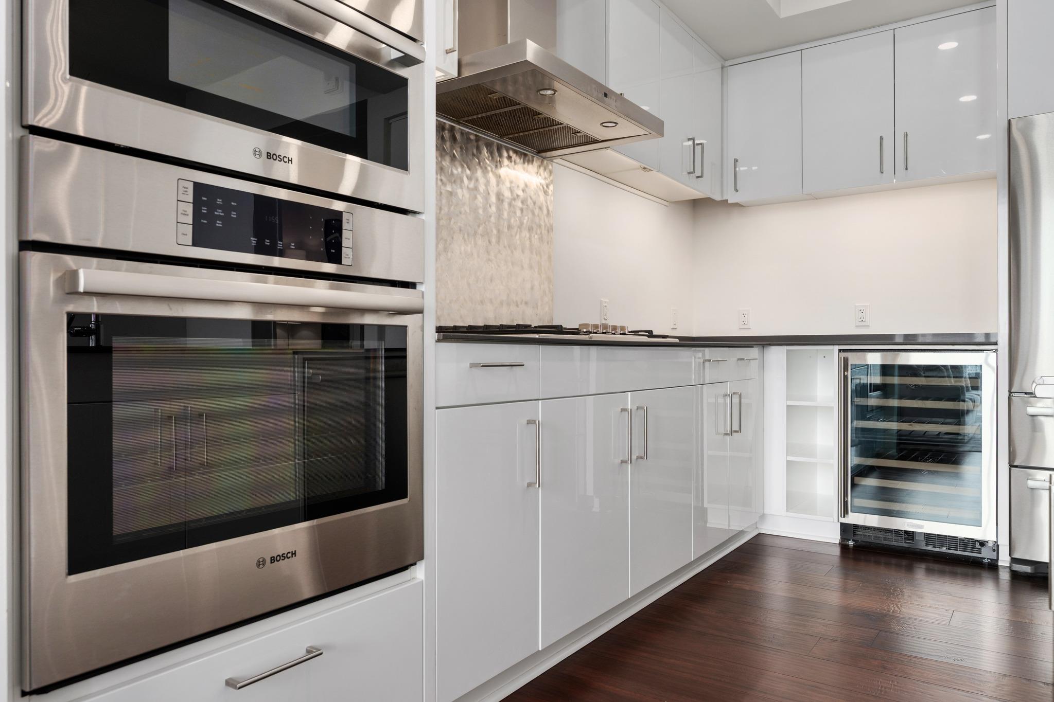 301 West Ave # 3208, Austin, TX 78701
