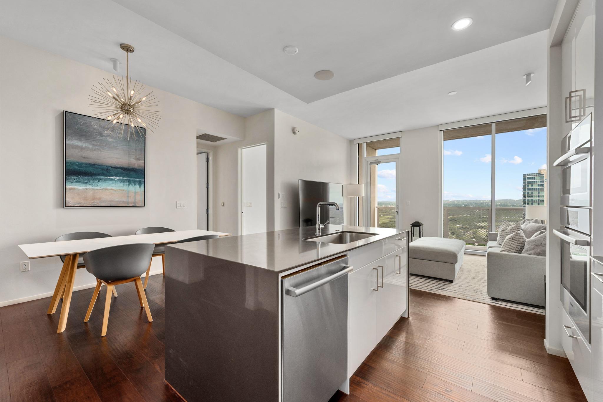 301 West Ave # 3208, Austin, TX 78701