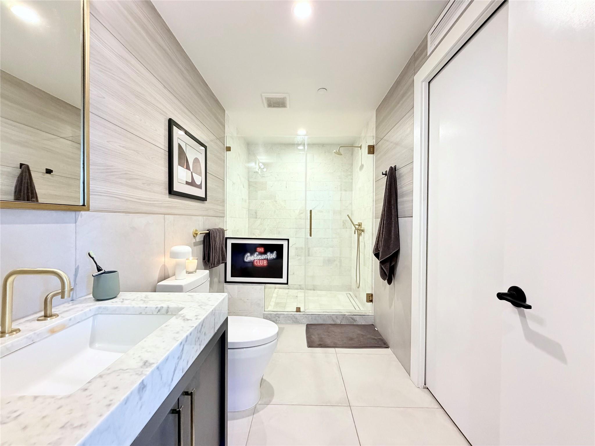 70 Rainey St # 2203, Austin, TX 78701