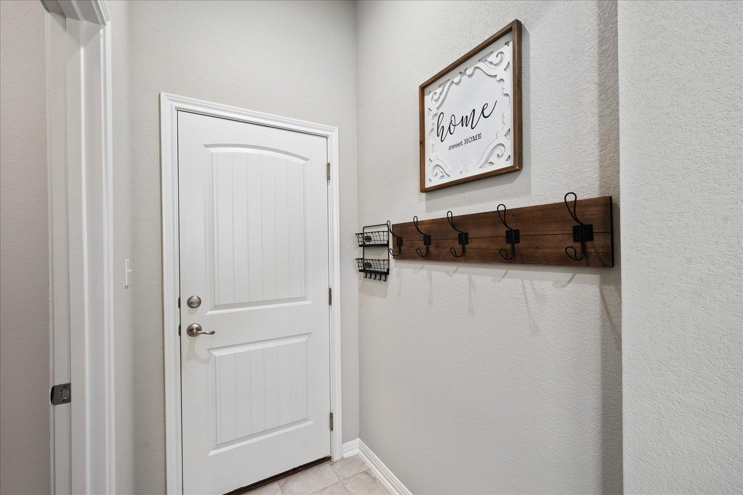 305 Hay Barn St, San Marcos, TX 78666