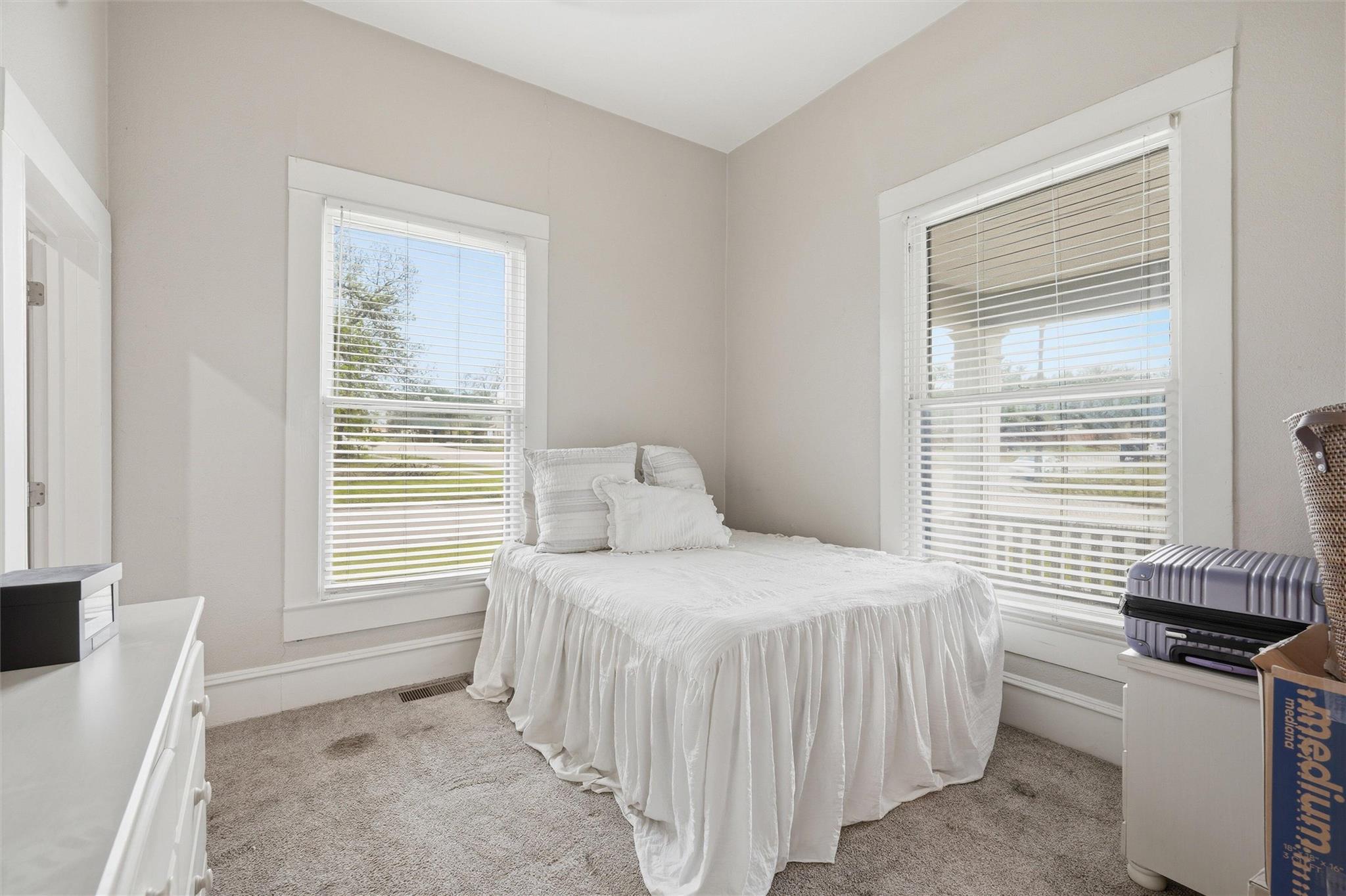 803 N 3rd St, Temple, TX 76501