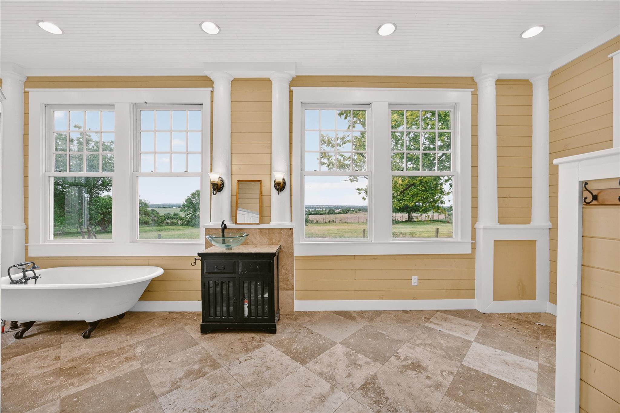 600 Eastview Dr, Georgetown, TX 78626