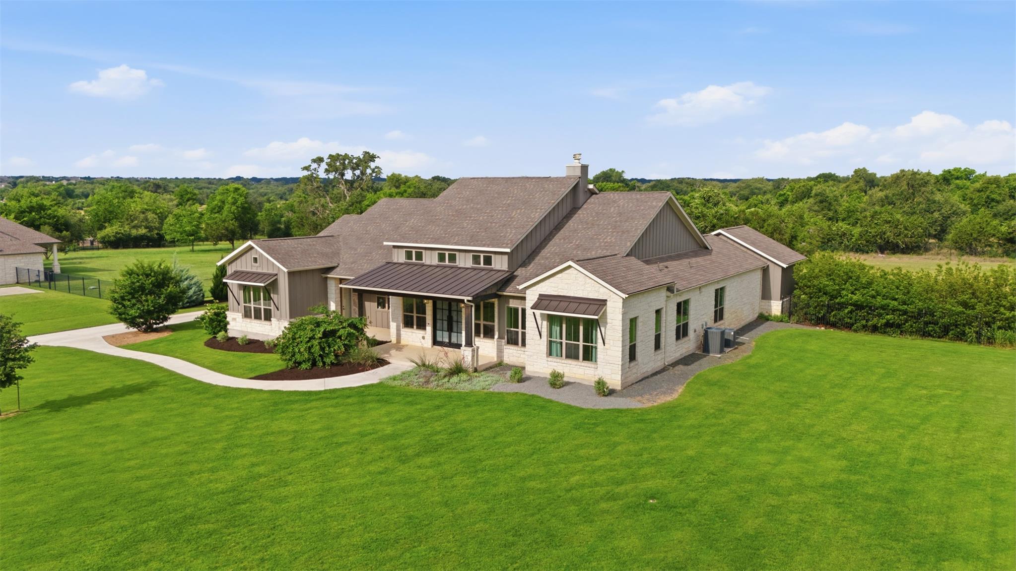 301 Wonderstruck, Liberty Hill, TX 78642