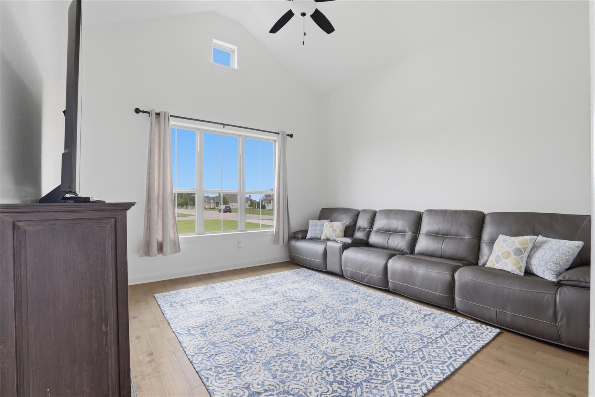 301 Wonderstruck, Liberty Hill, TX 78642