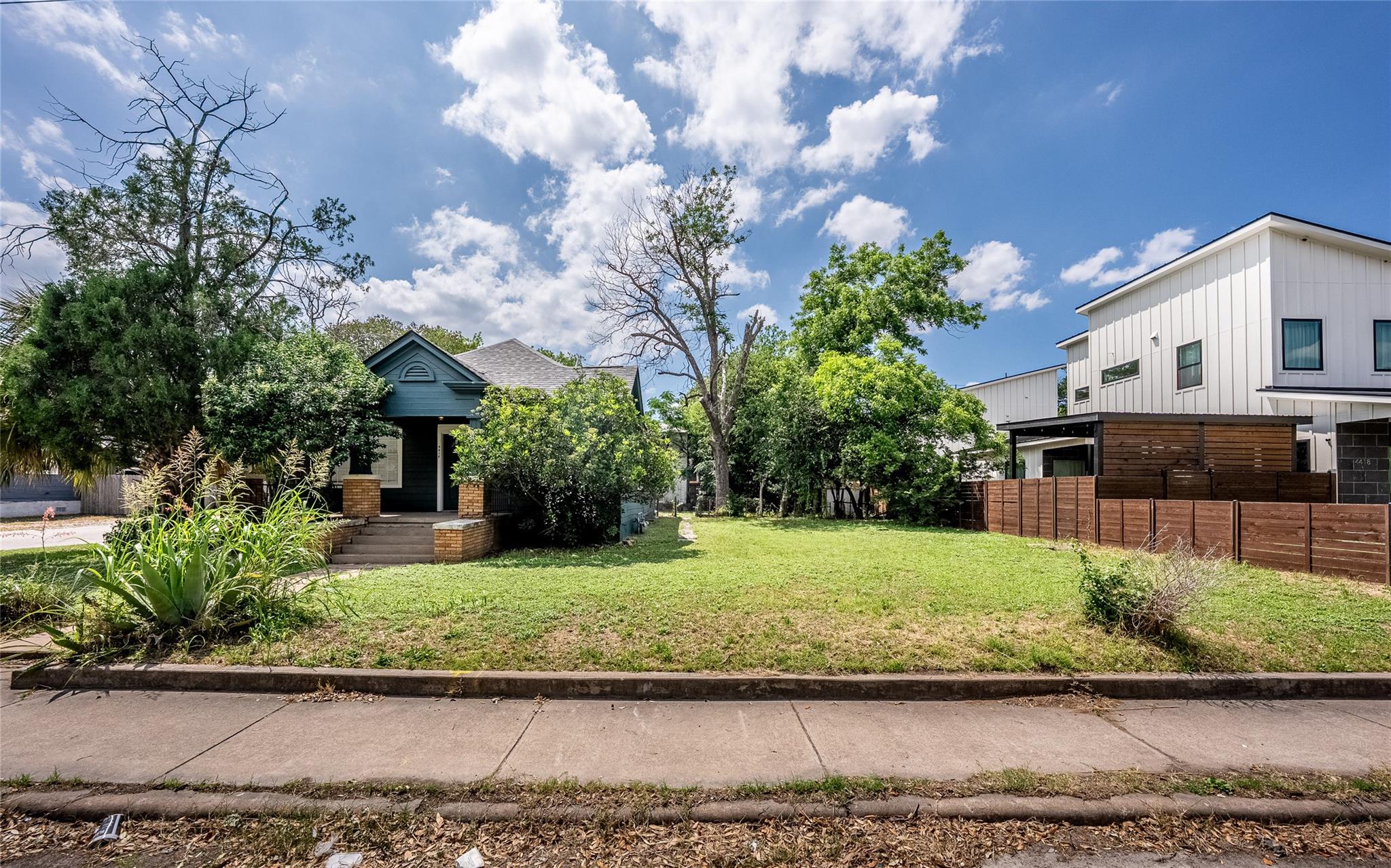 4414 Red River St, Austin, TX 78751