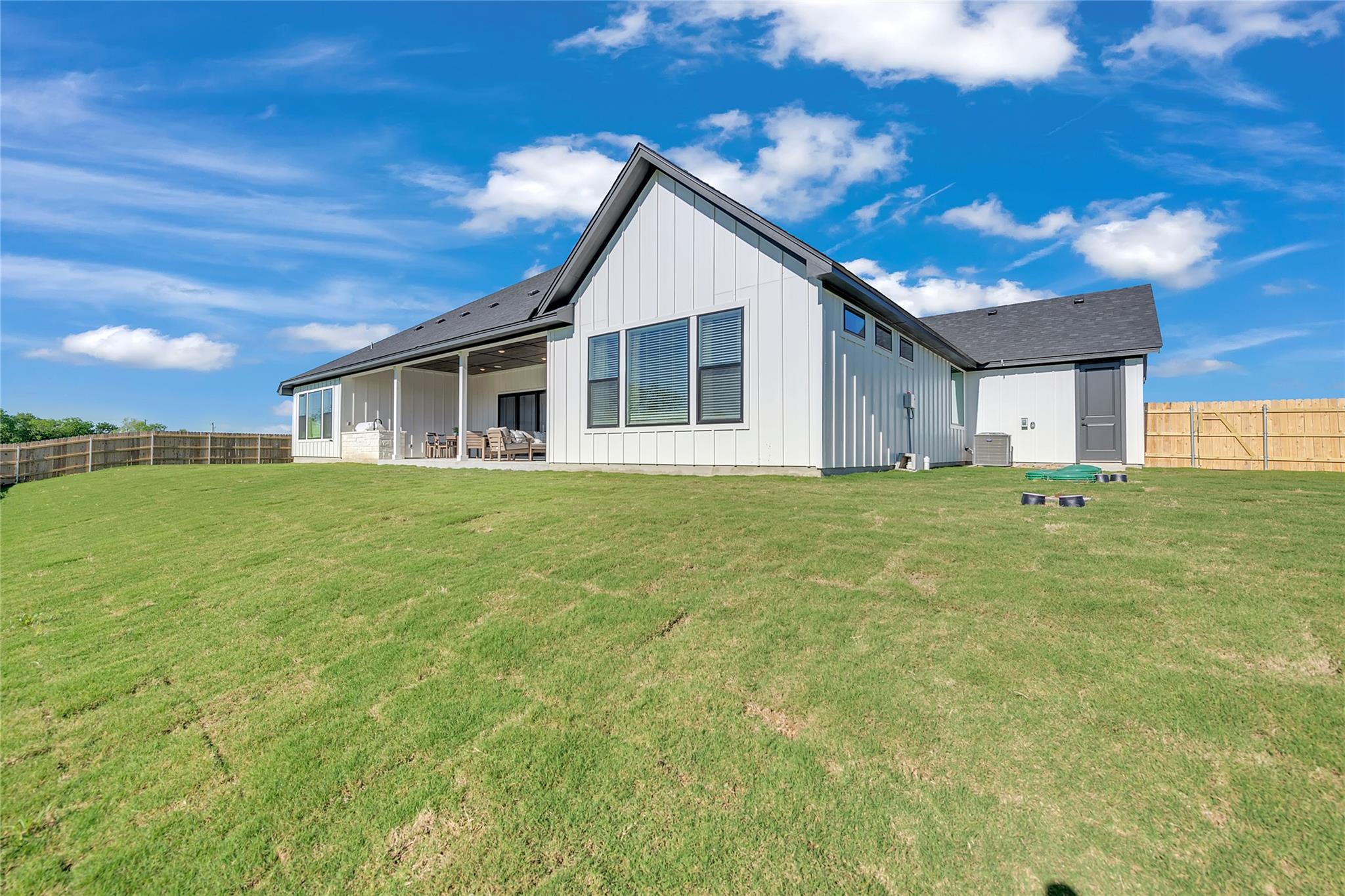 6612 King Oaks Blvd, Salado, TX 76571