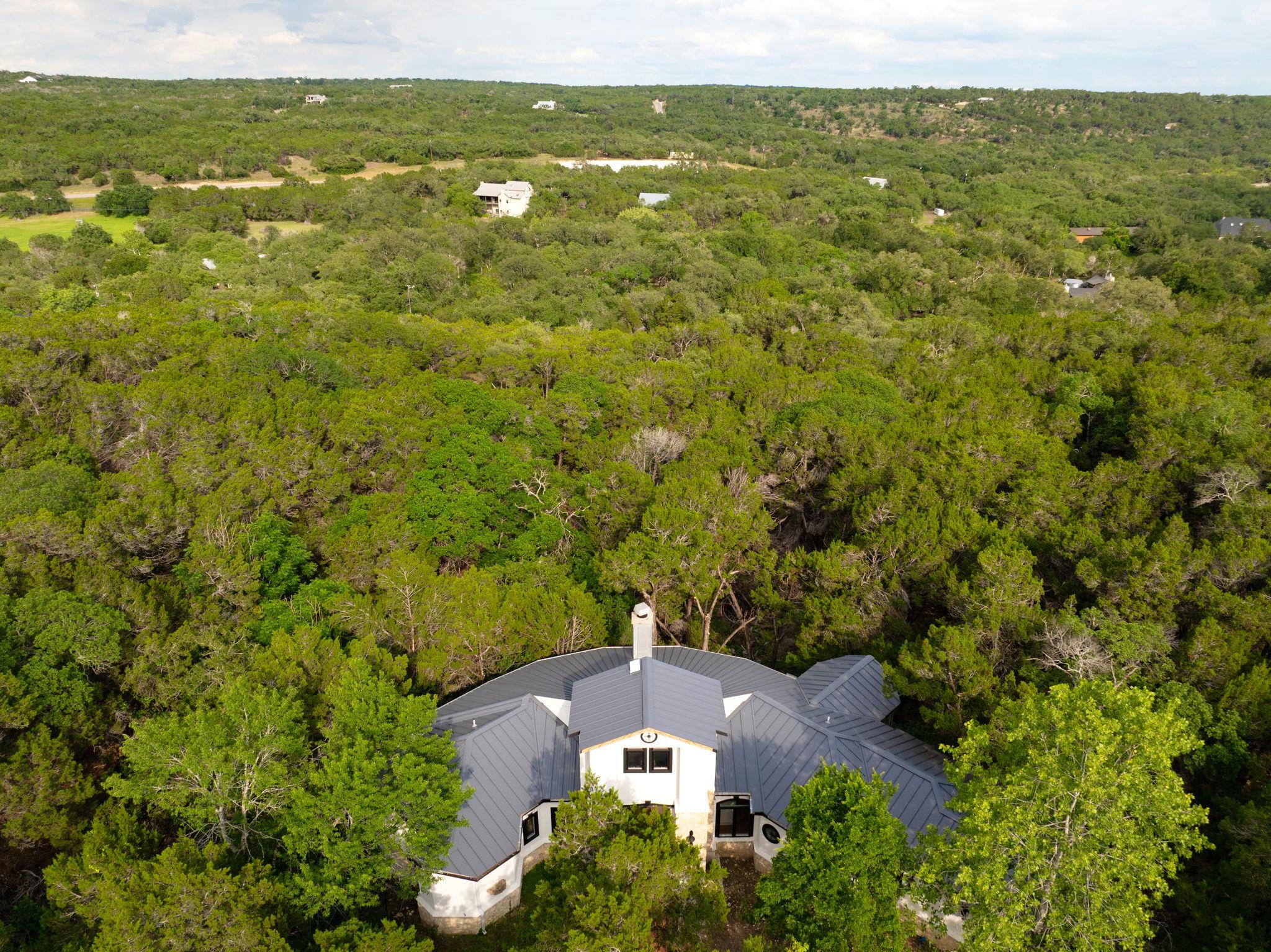 521 Rancho Grande Dr, Wimberley, TX 78676