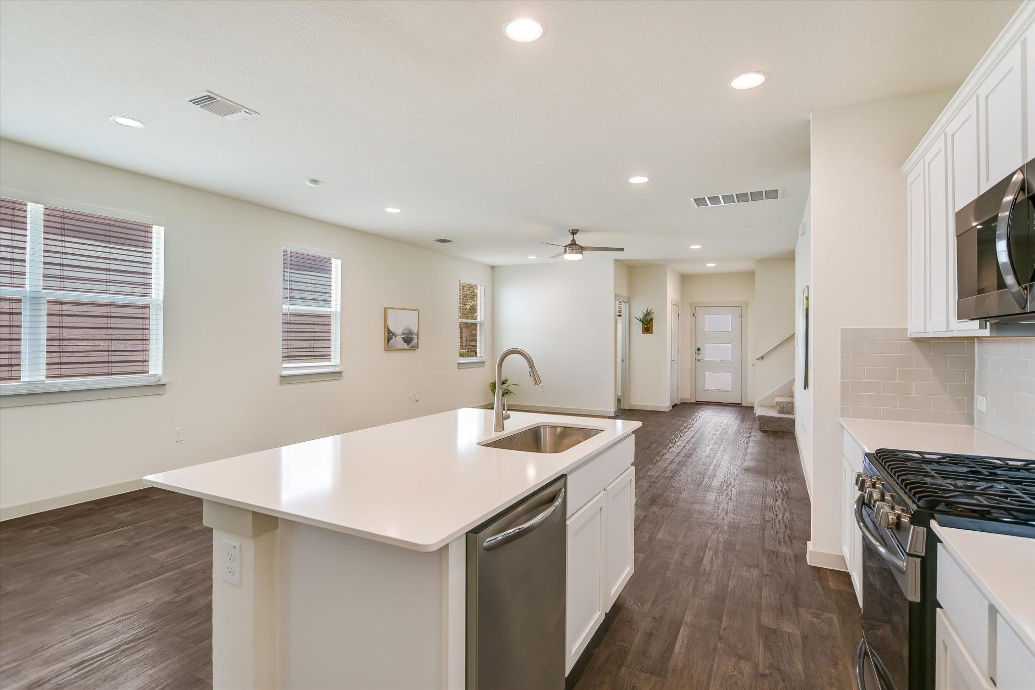 4701 Canongate Dr, Pflugerville, TX 78660