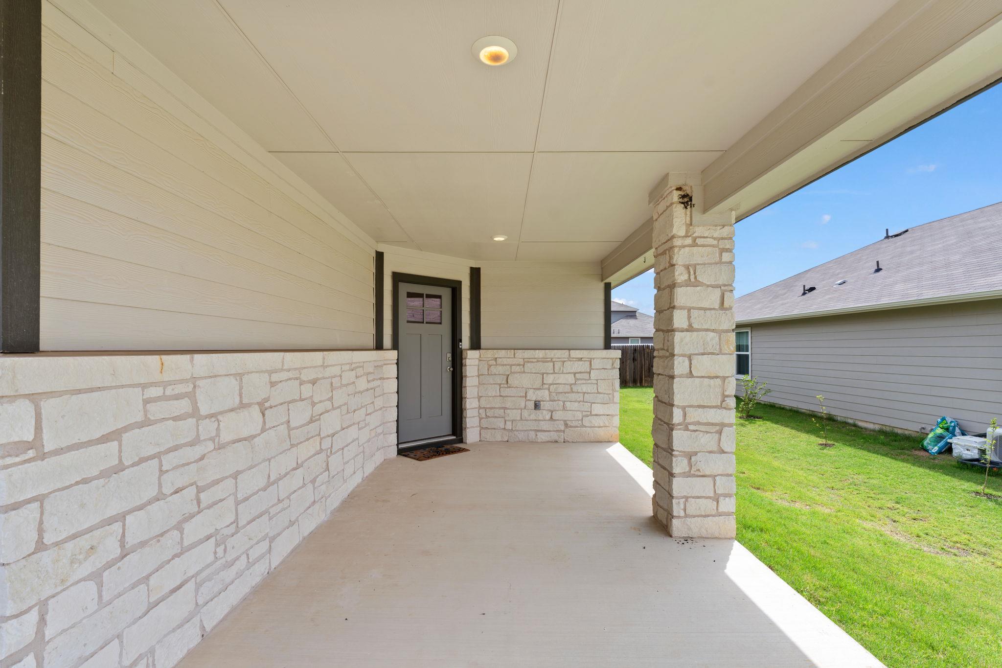 215 Bunting Ln, Bertram, TX 78605