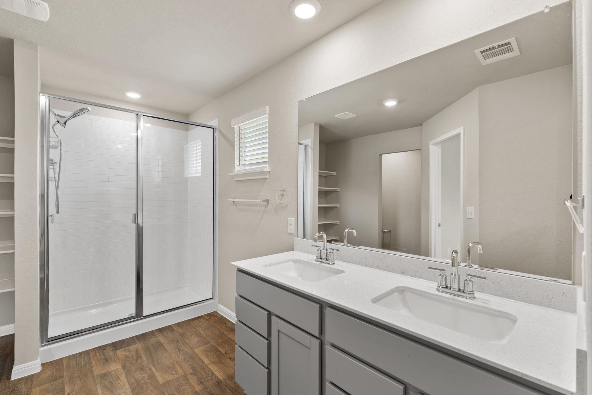 215 Bunting Ln, Bertram, TX 78605