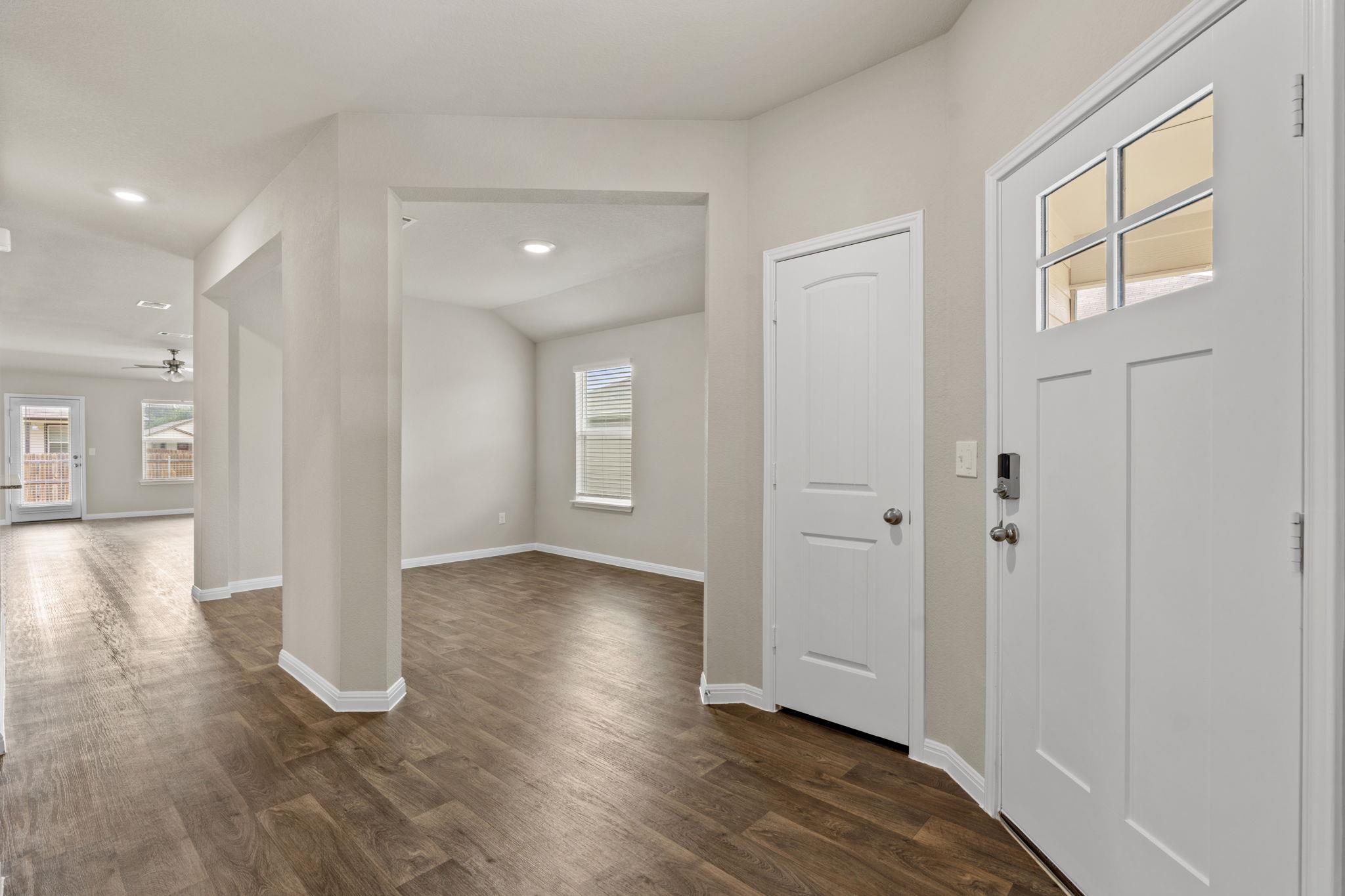 215 Bunting Ln, Bertram, TX 78605