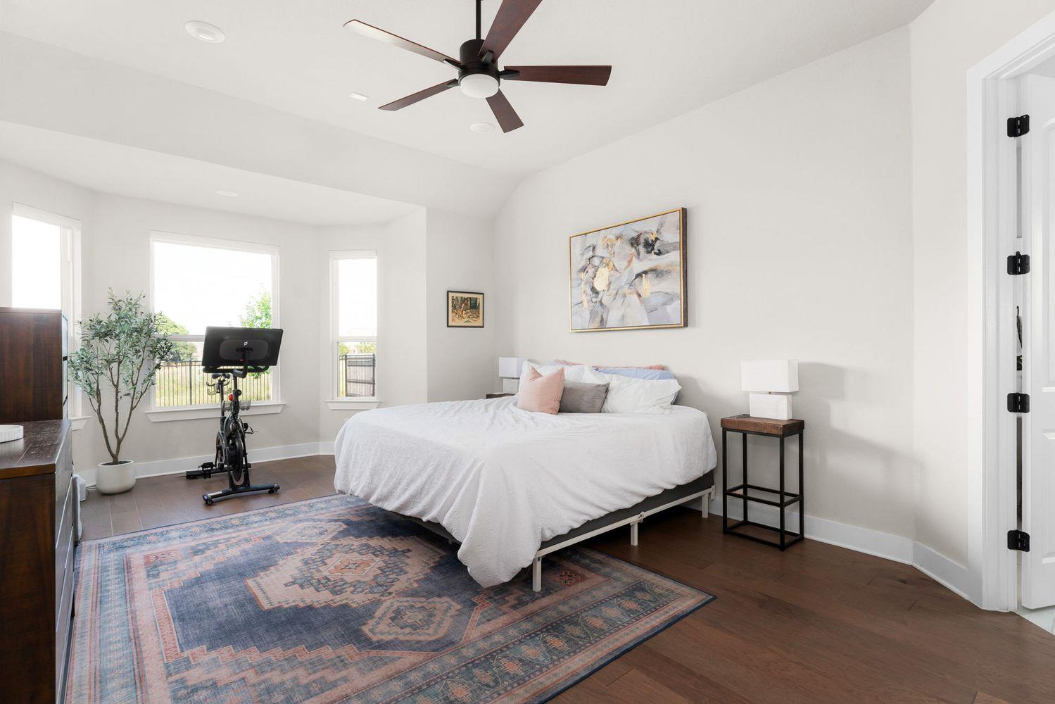 137 Crescent Moon Ct, Dripping Springs, TX 78620