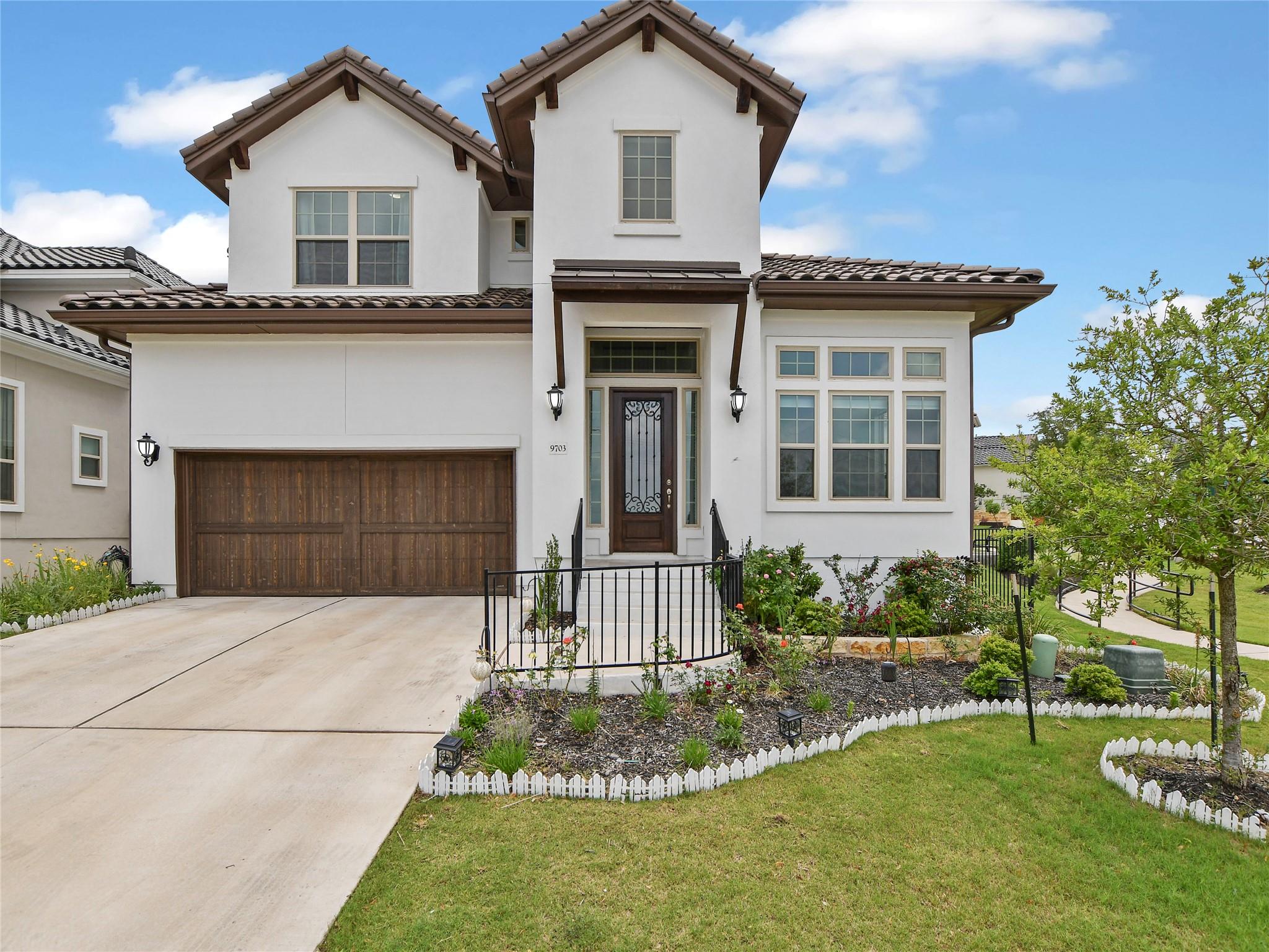 9703 Bayshore Bnd # 81, Austin, TX 78726