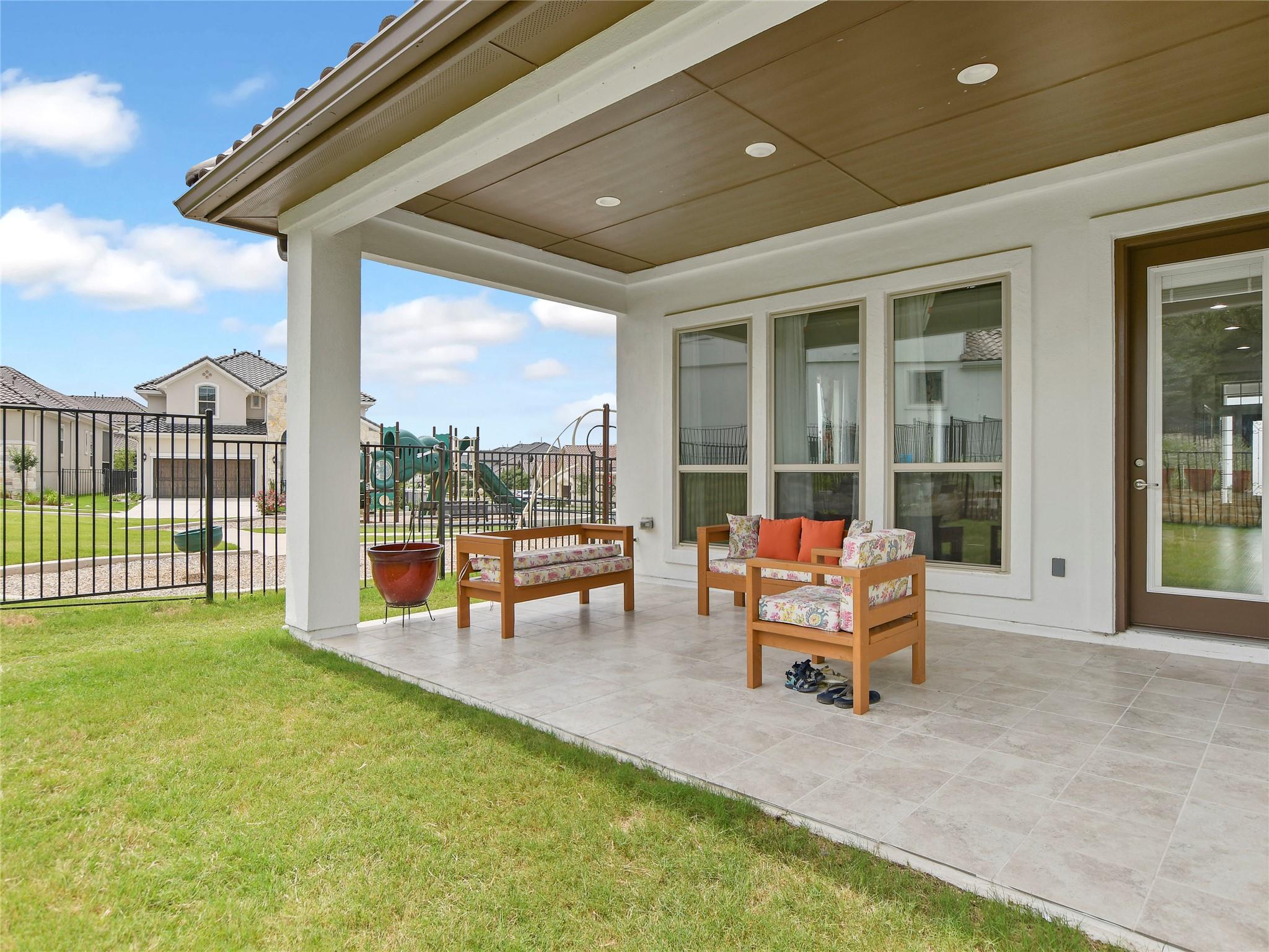 9703 Bayshore Bnd # 81, Austin, TX 78726