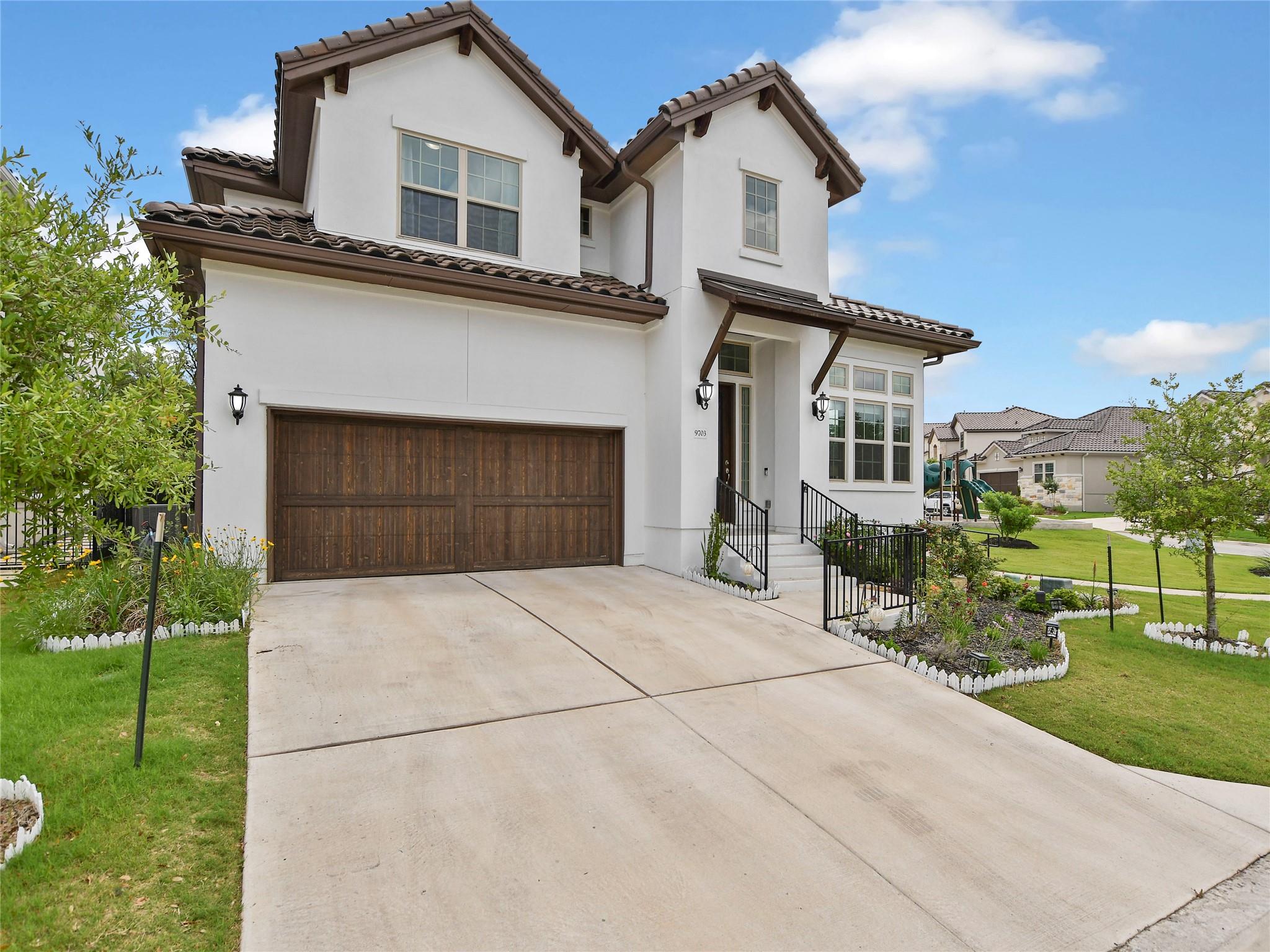 9703 Bayshore Bnd # 81, Austin, TX 78726