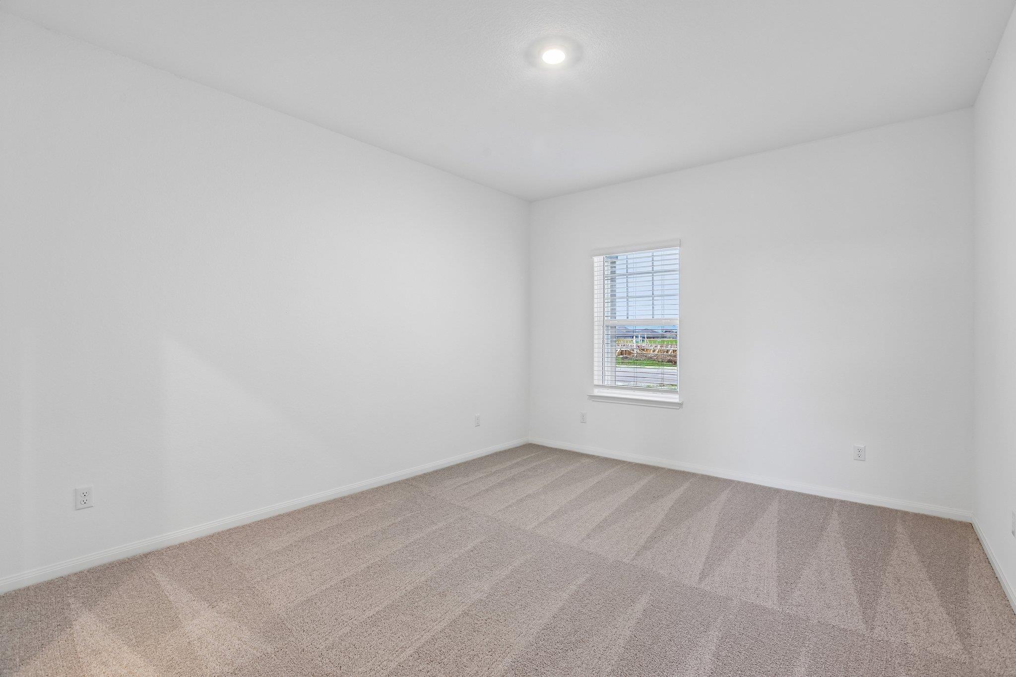 18400 Stellers Sea St, Elgin, TX 78621