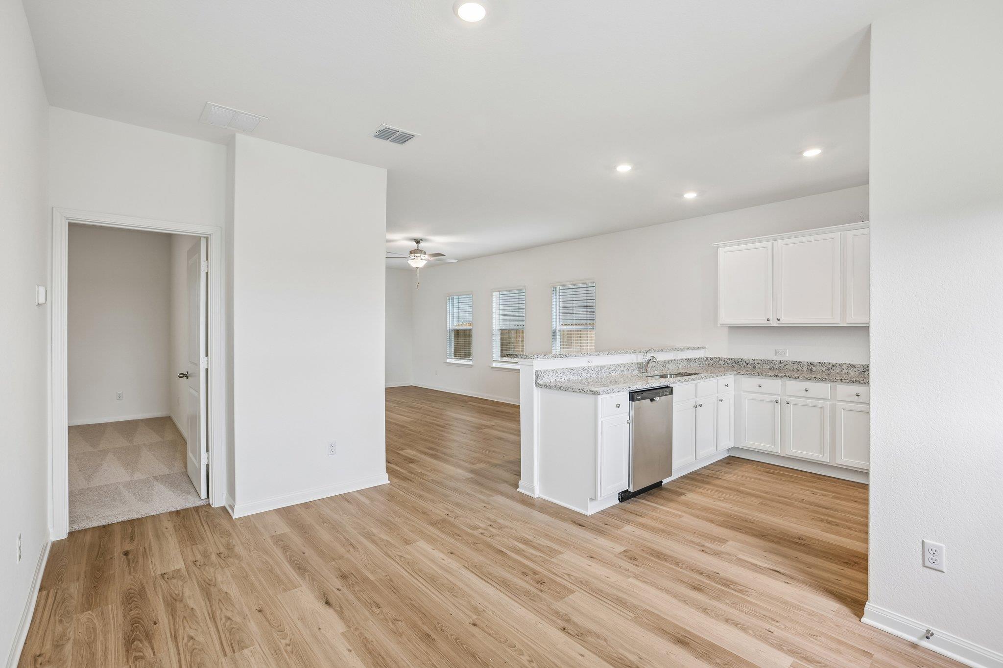 18400 Stellers Sea St, Elgin, TX 78621