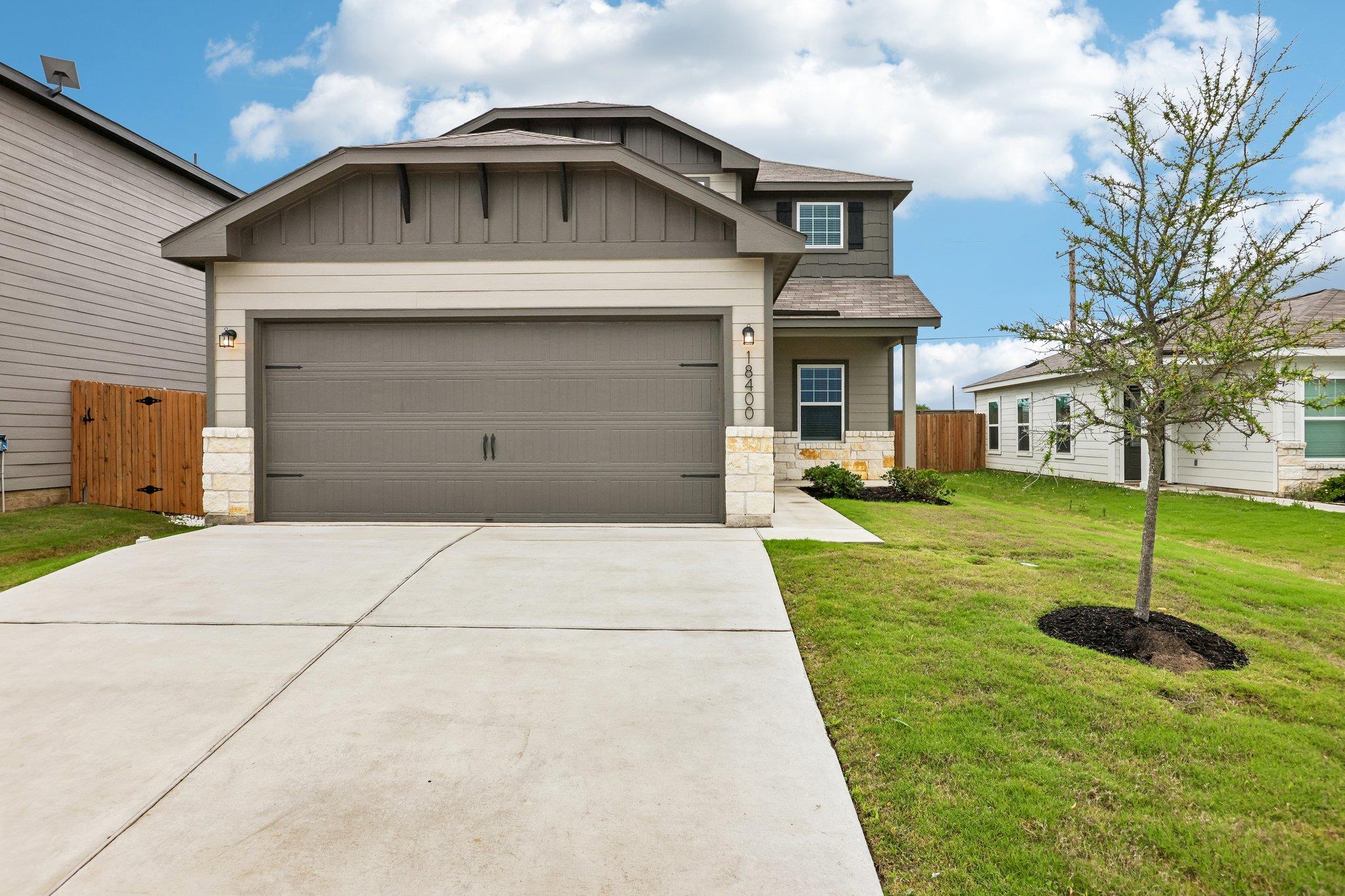 18400 Stellers Sea St, Elgin, TX 78621