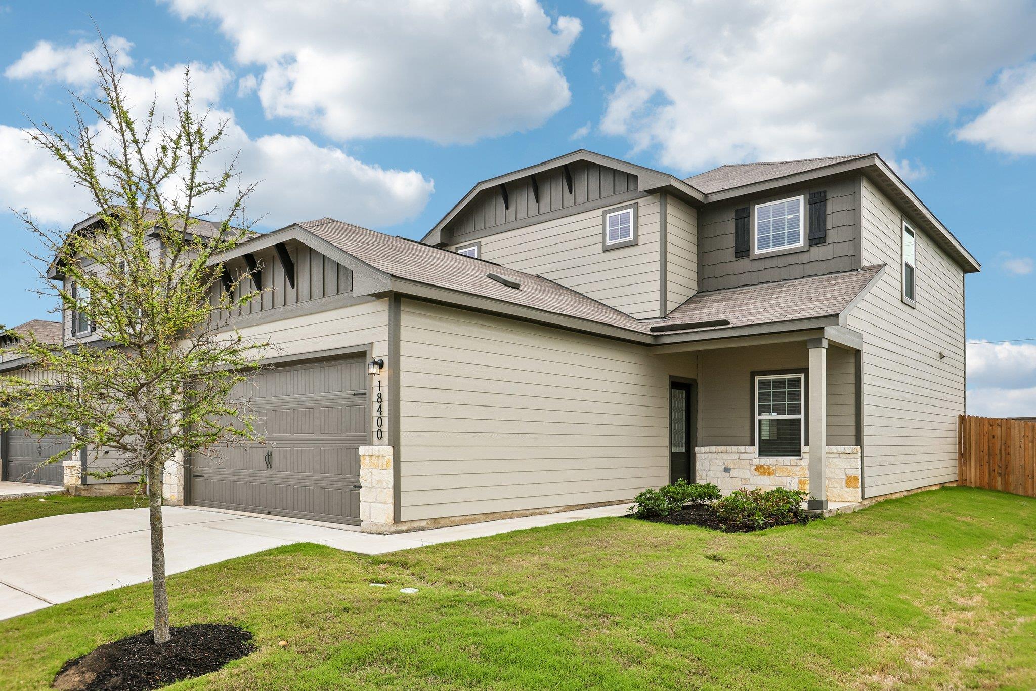 18400 Stellers Sea St, Elgin, TX 78621