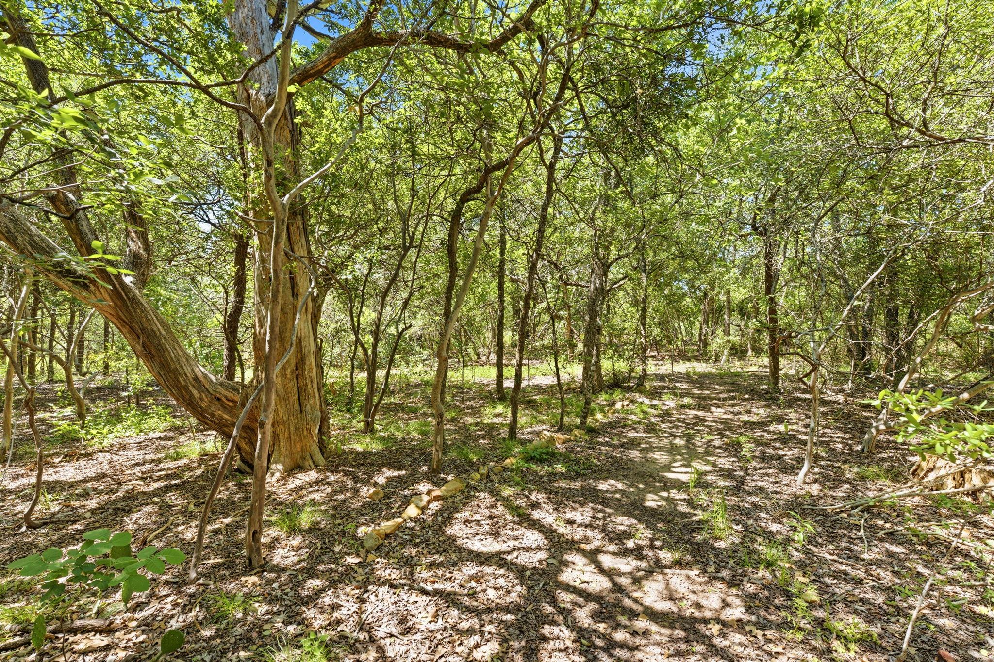 1998 Upper Elgin River Rd, Elgin, TX 78621