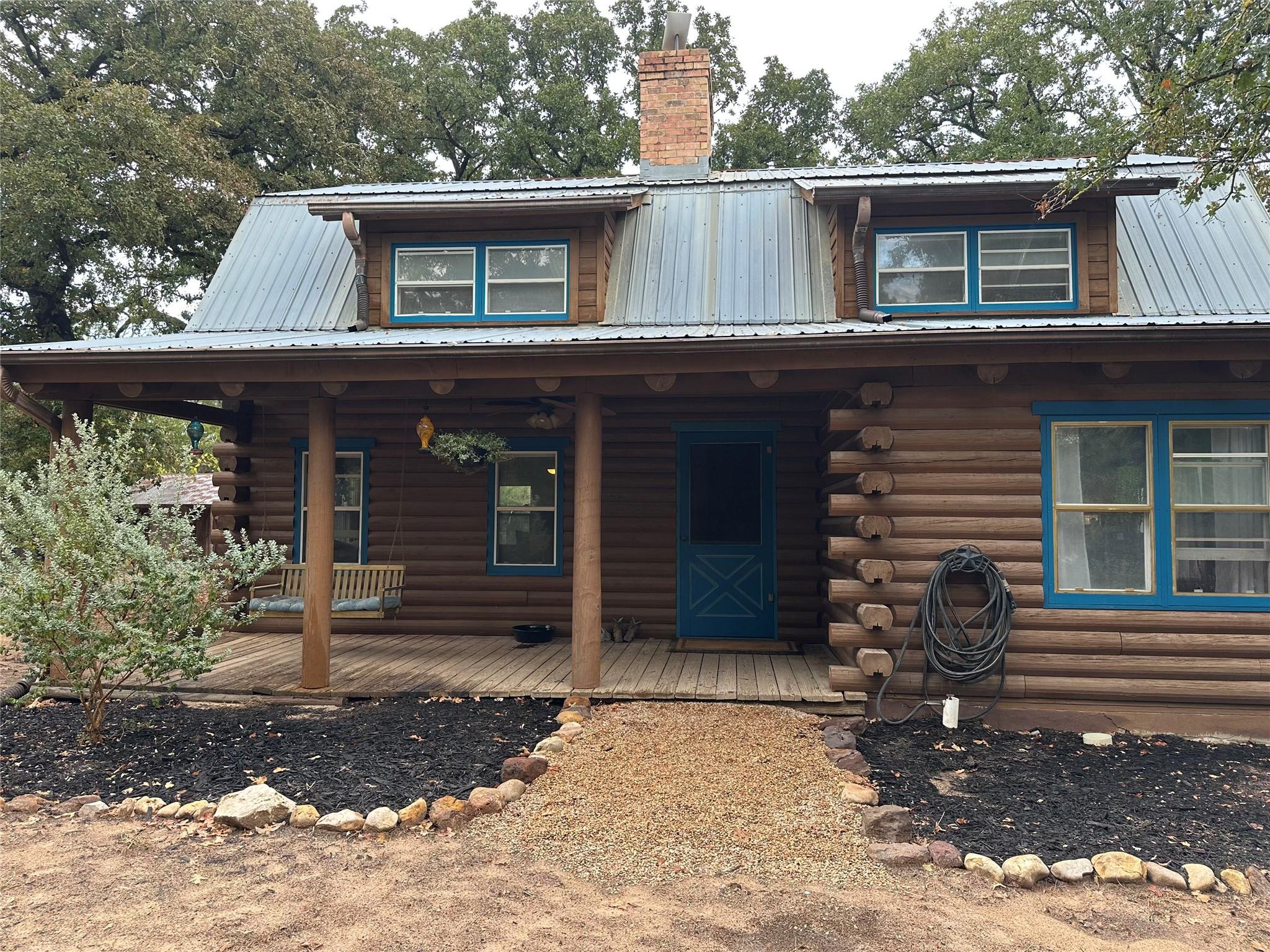 1053 E County Road F, Lexington, TX 78947
