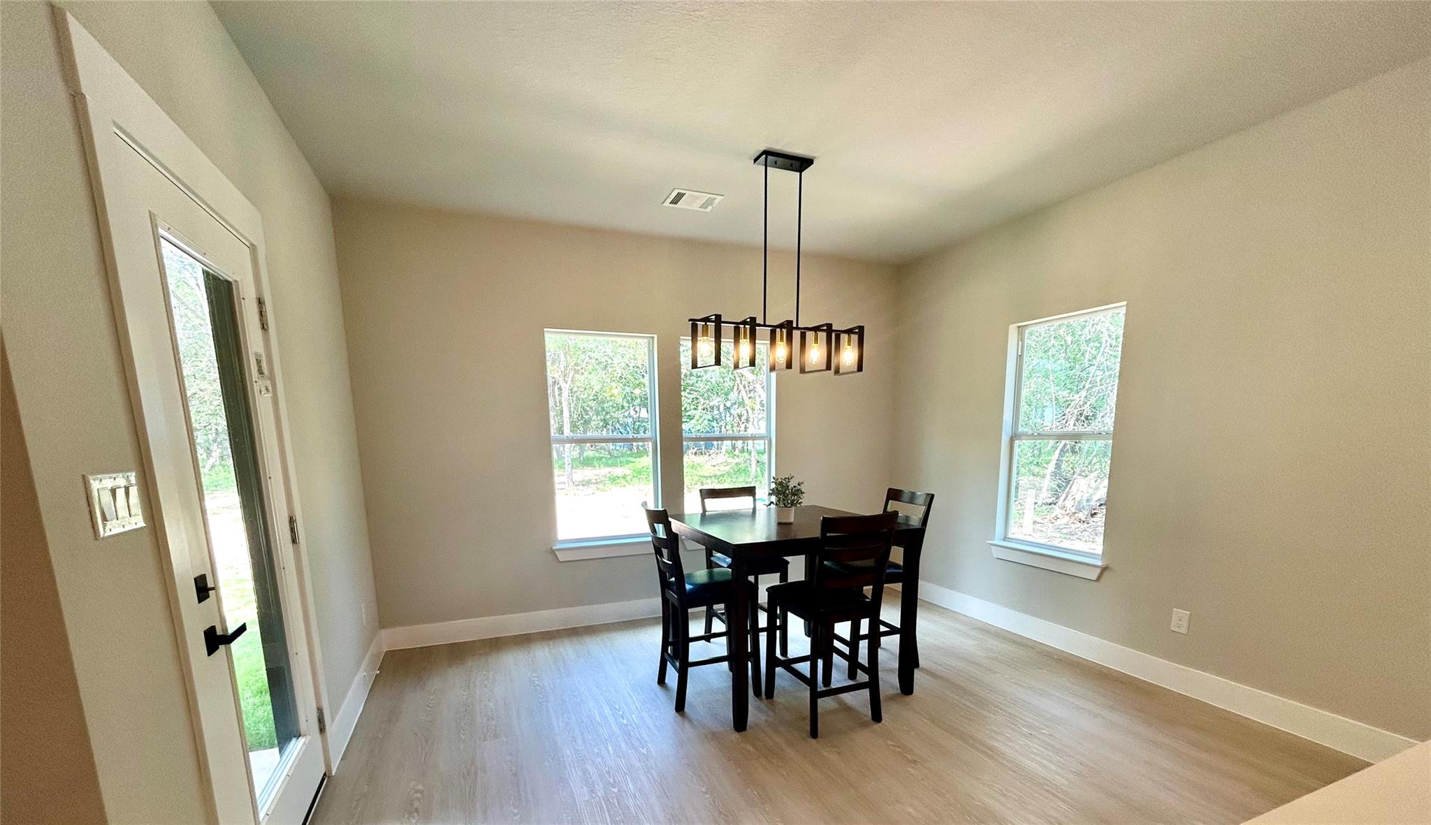 130 Waimanalo Ln, Bastrop, TX 78602