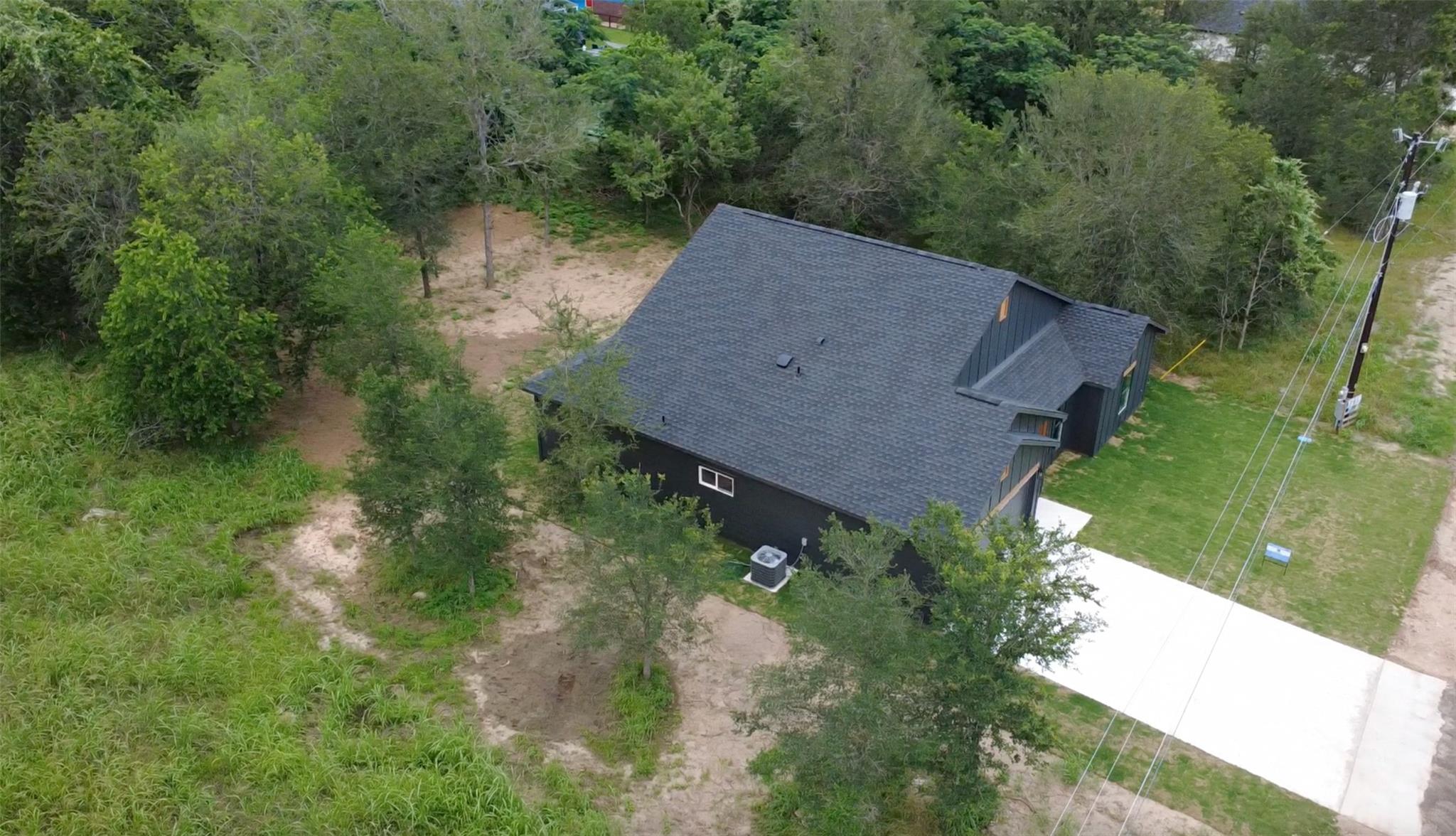 130 Waimanalo Ln, Bastrop, TX 78602