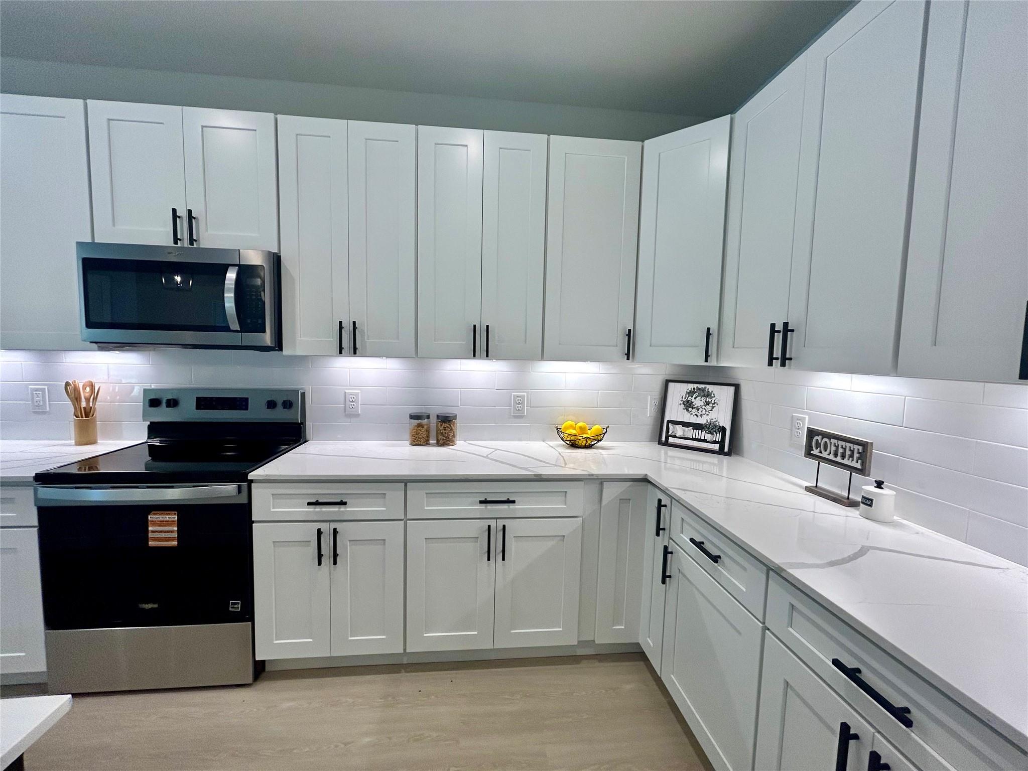 130 Waimanalo Ln, Bastrop, TX 78602