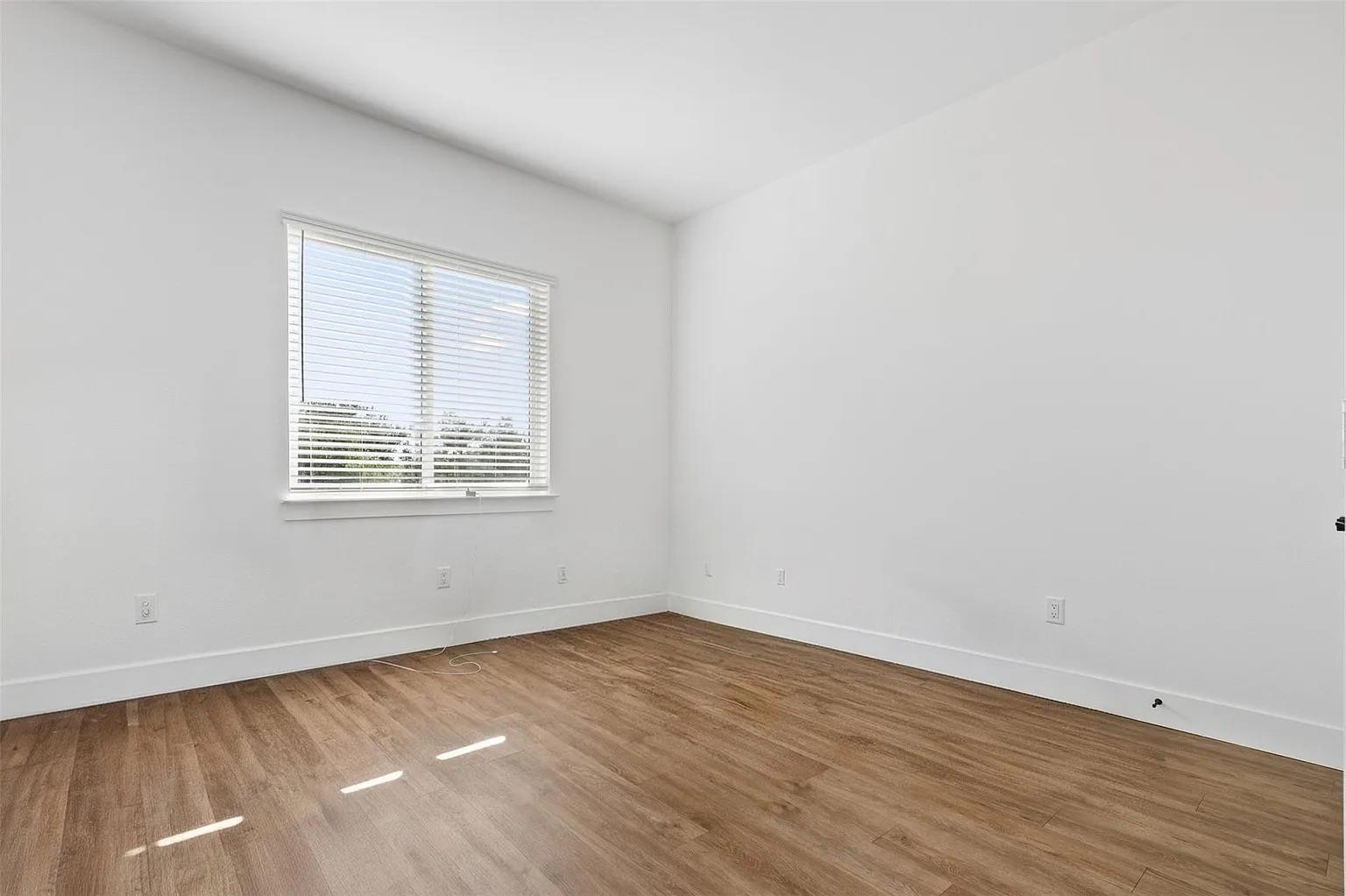 1811 Webberville Rd # 1305, Austin, TX 78721