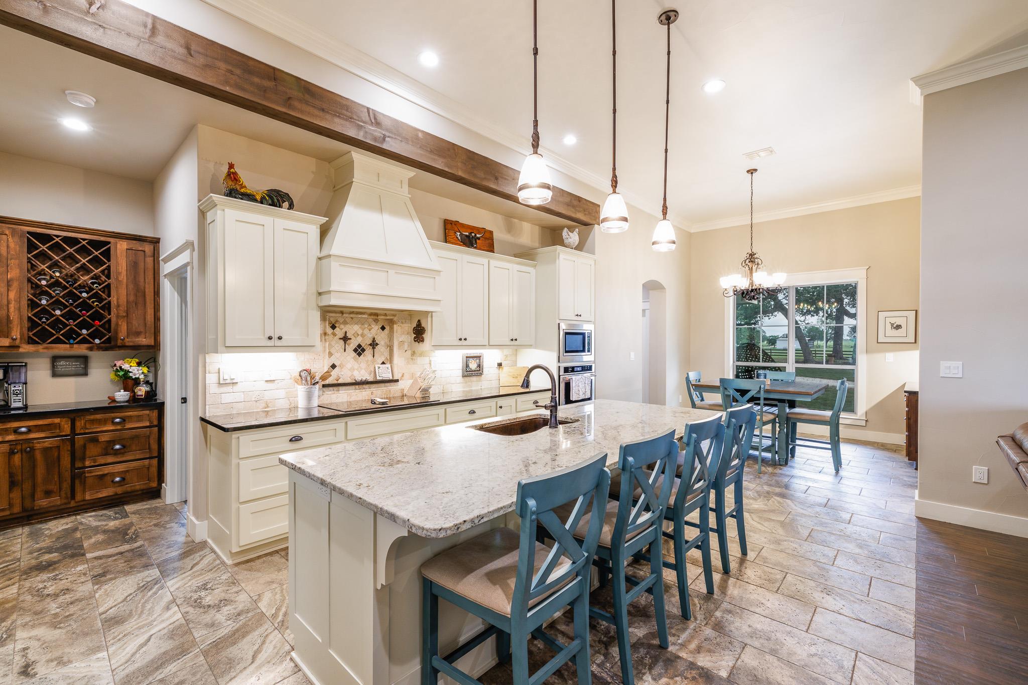 605 Fm 1682, Leesville, TX 78122