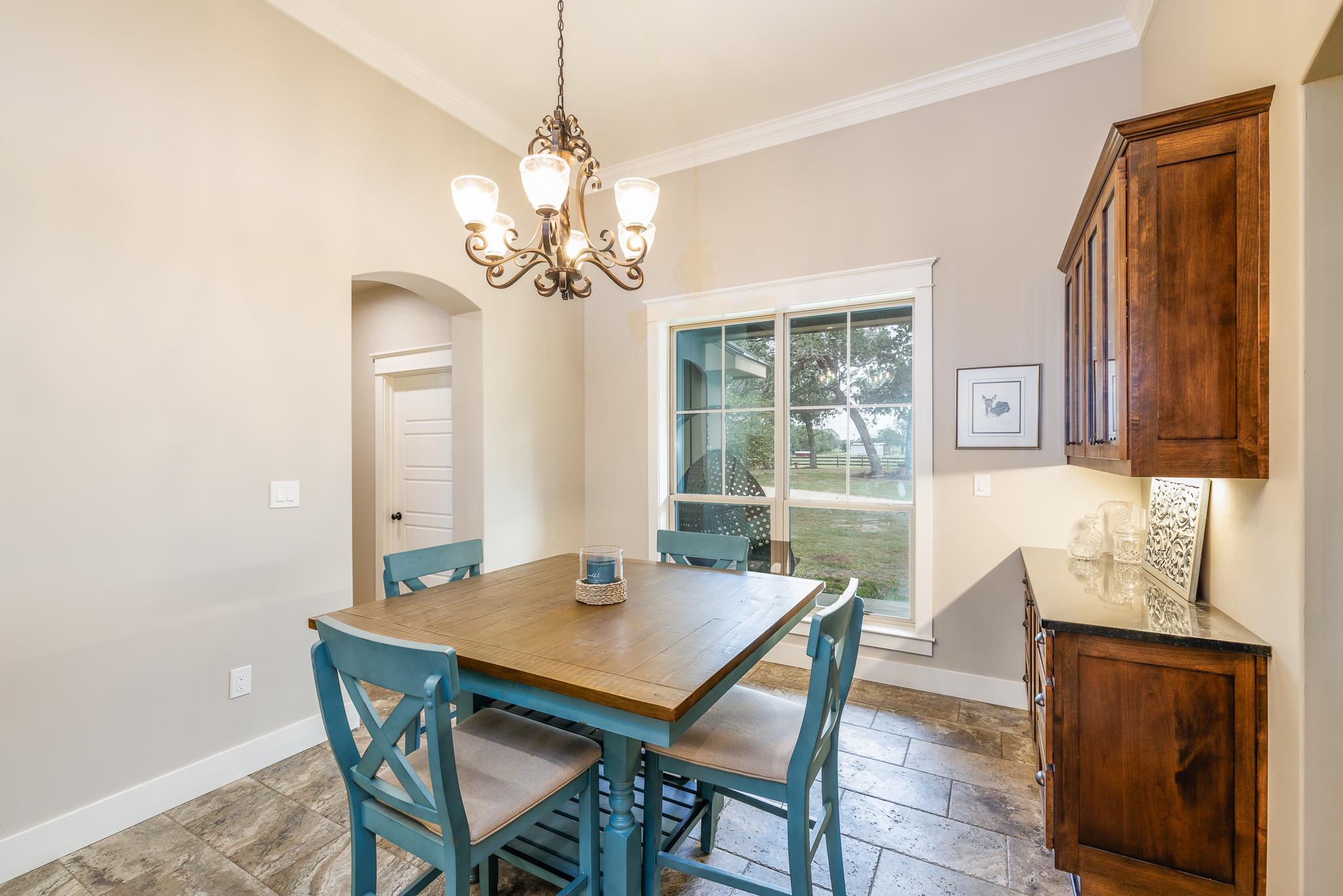605 Fm 1682, Leesville, TX 78122