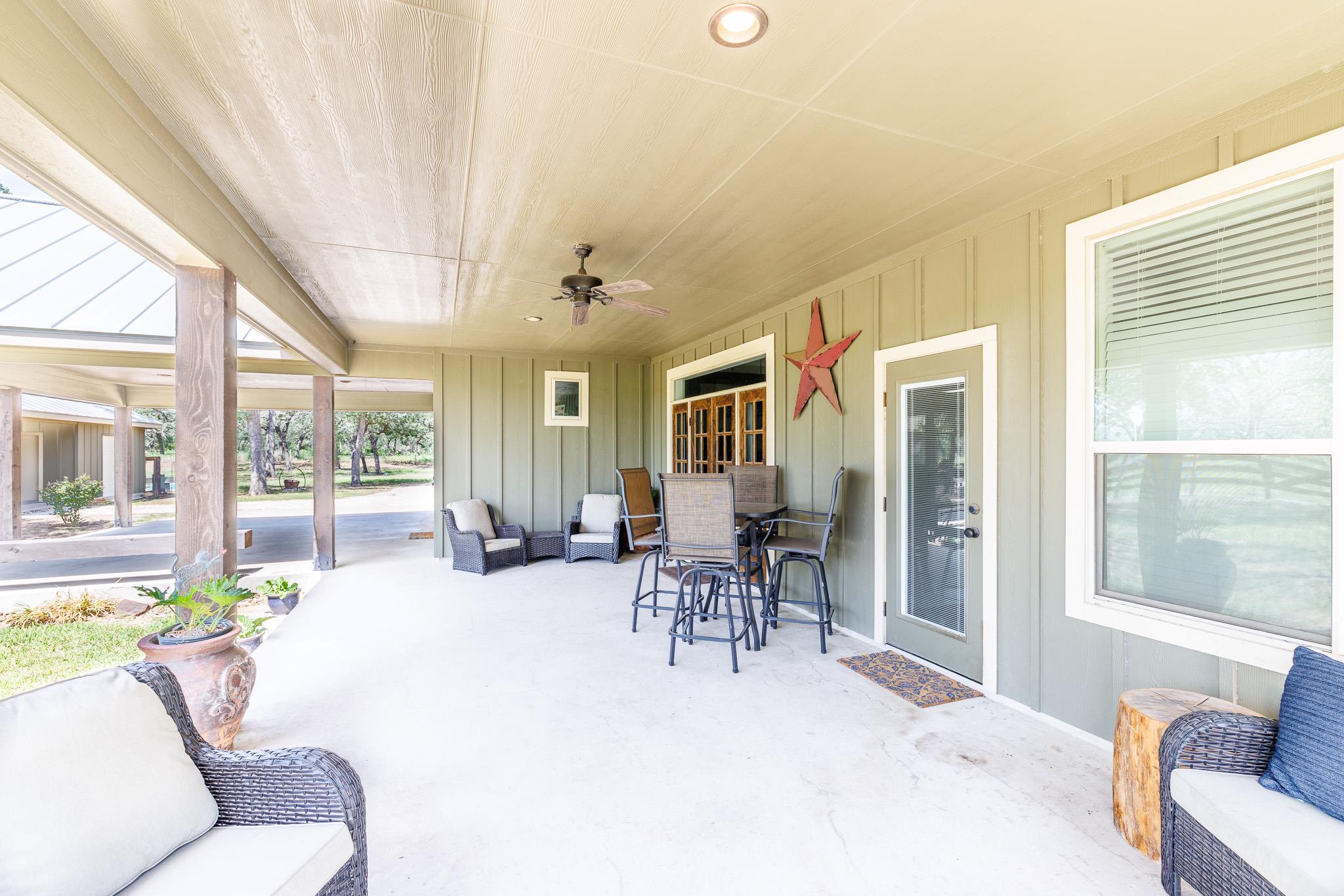 605 Fm 1682, Leesville, TX 78122