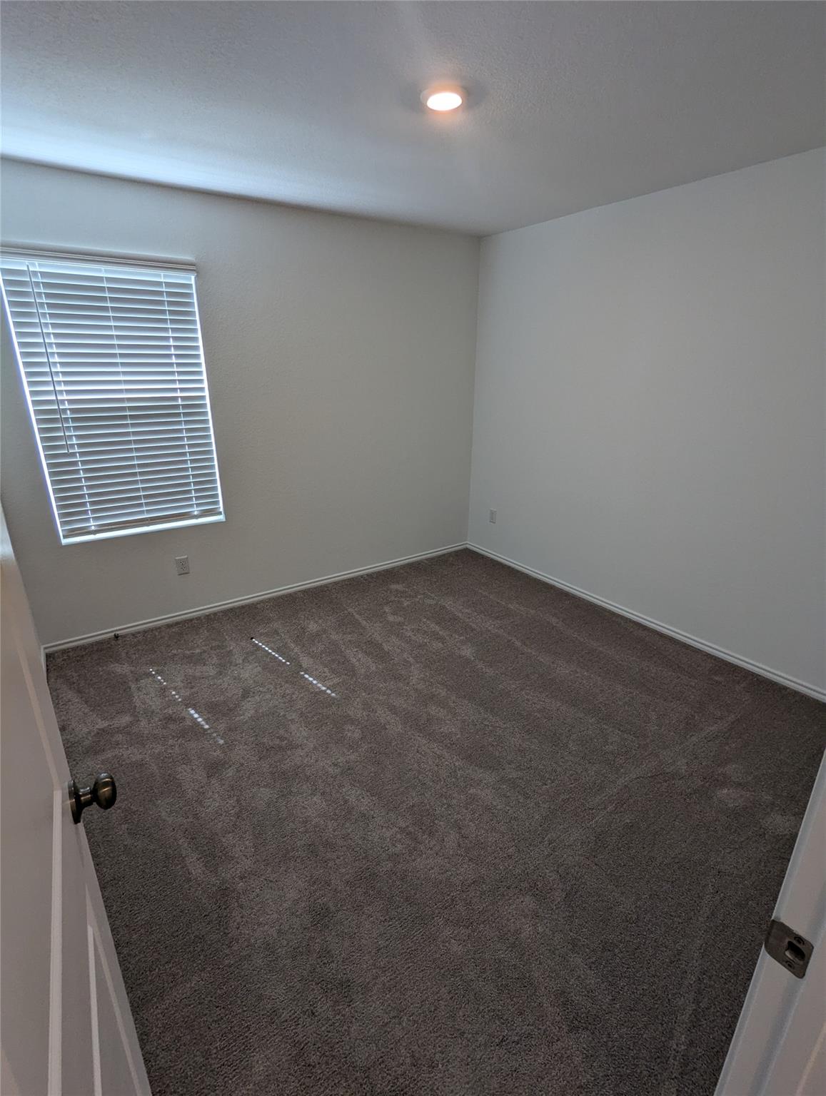 344 Marty Allen Loop, Jarrell, TX 76537