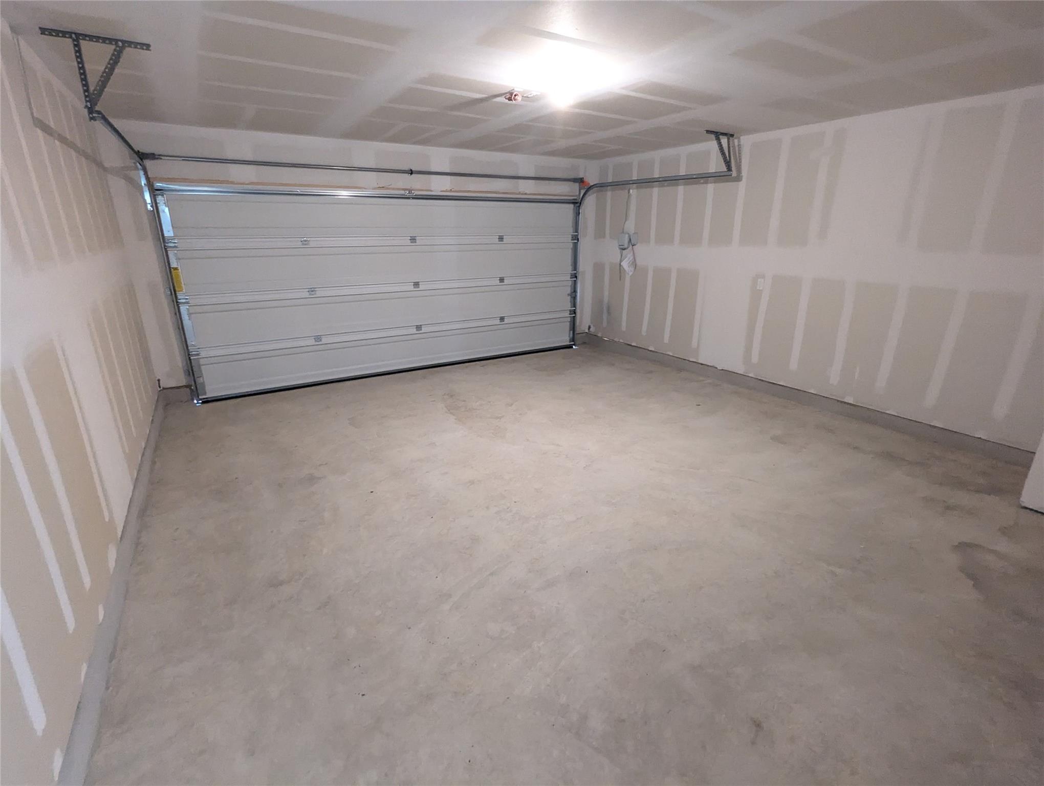 344 Marty Allen Loop, Jarrell, TX 76537