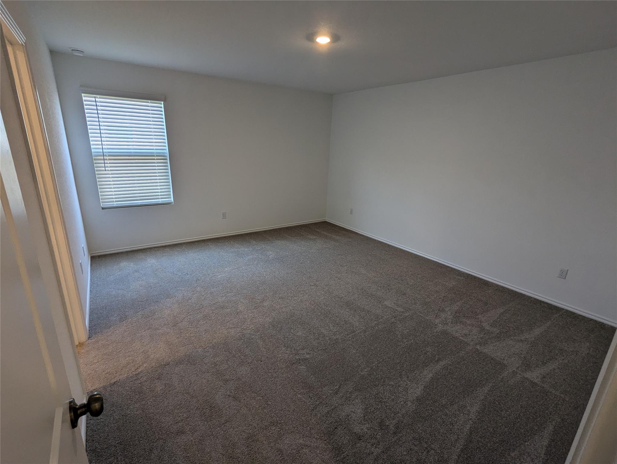 344 Marty Allen Loop, Jarrell, TX 76537
